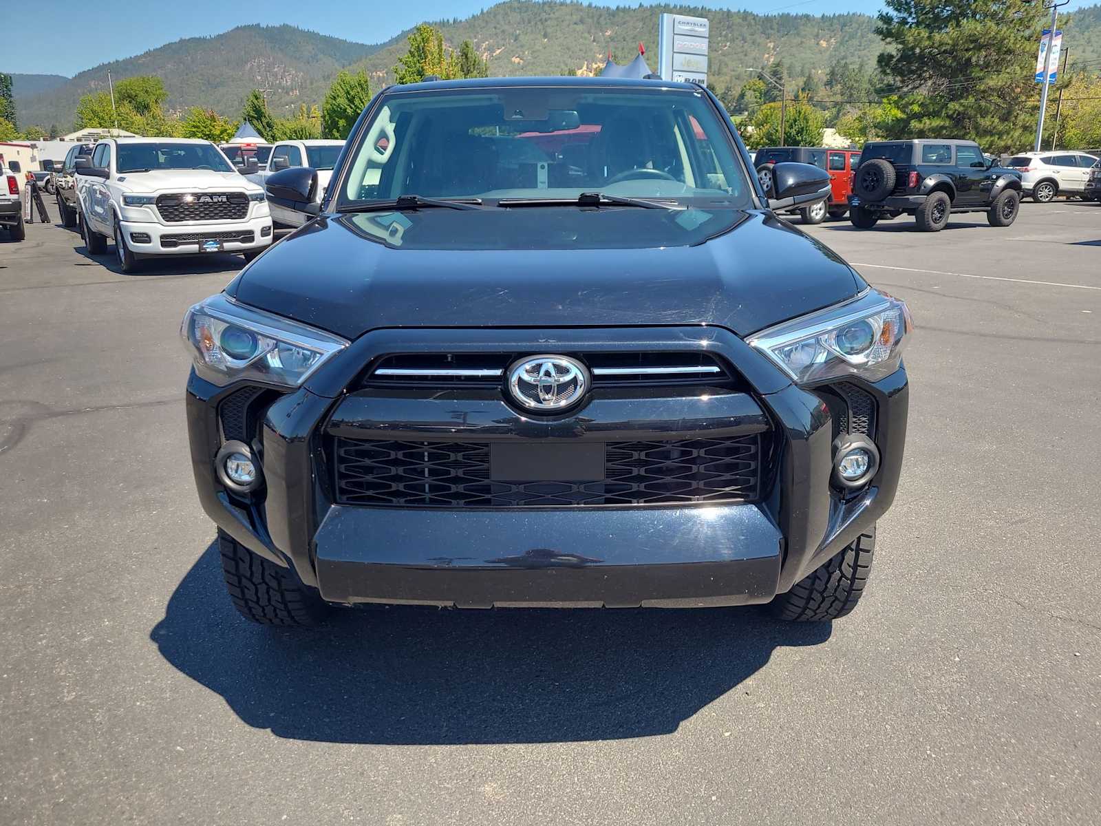 Thumbnail: 2024 Toyota 4Runner - 14
