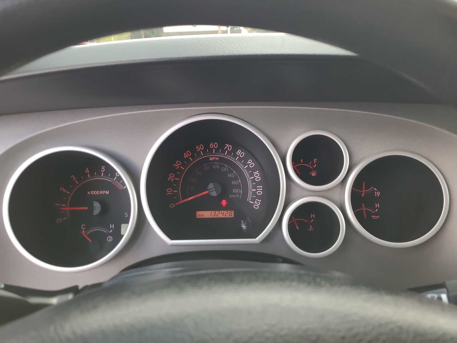 Thumbnail: 2012 Toyota Tundra - 26