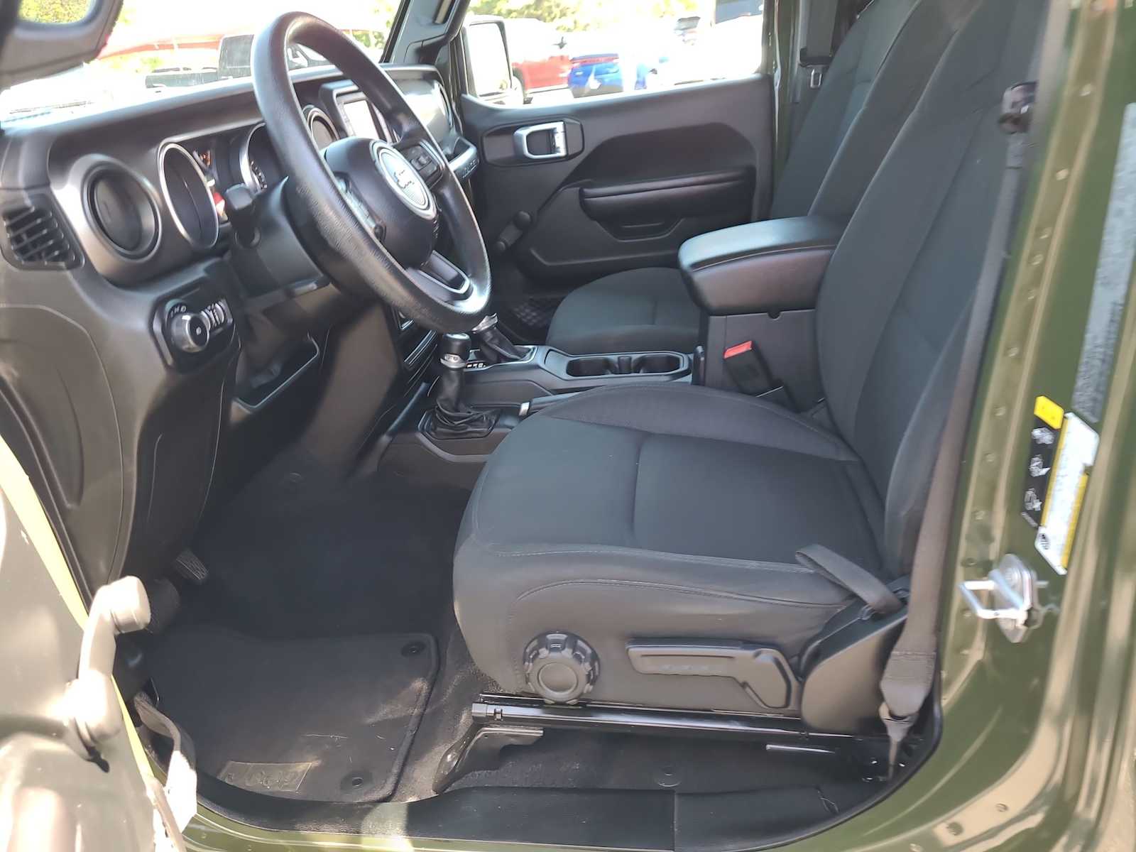 Thumbnail: 2021 Jeep Wrangler - 19