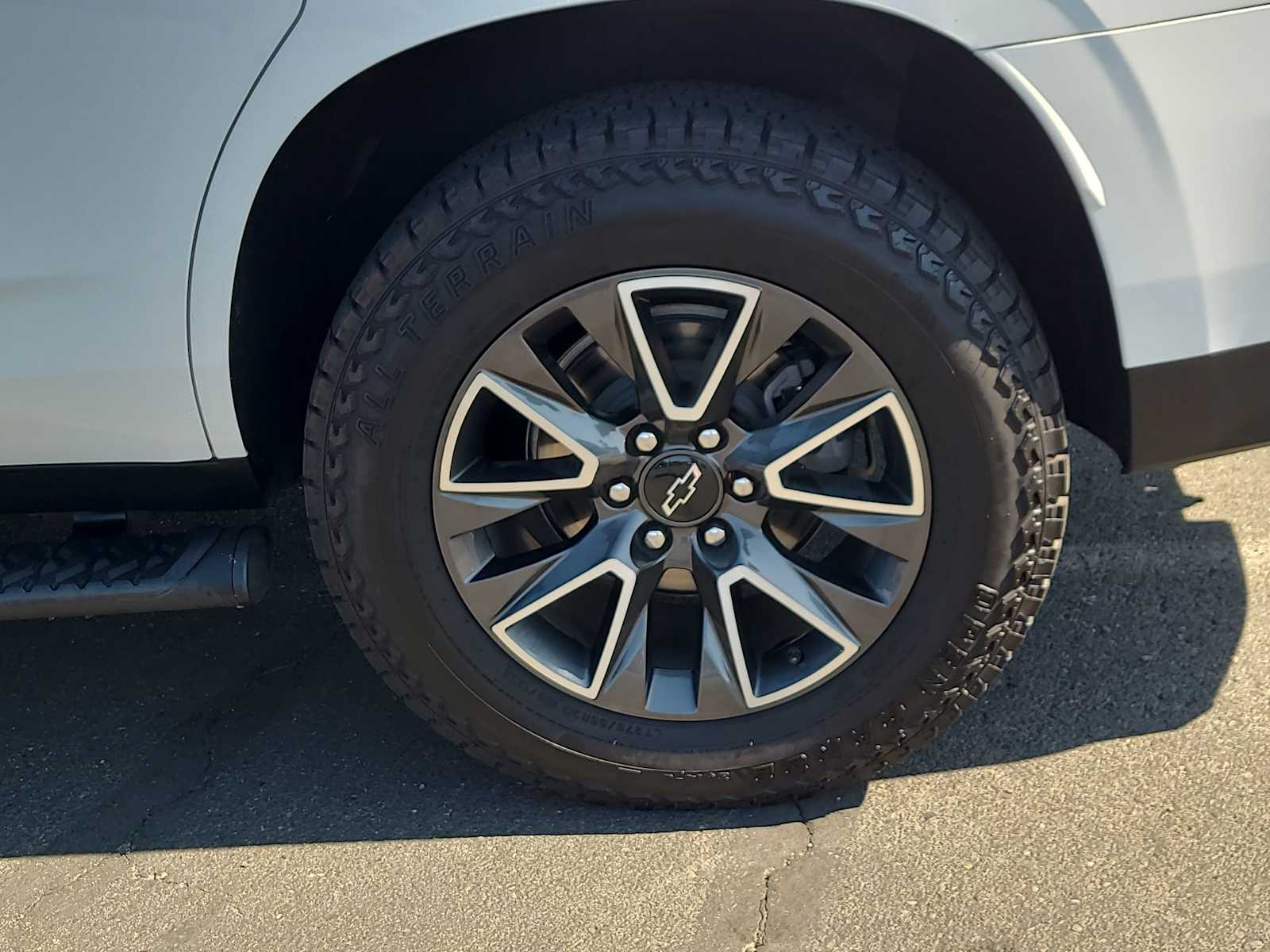 Thumbnail: 2022 Chevrolet Tahoe - 16