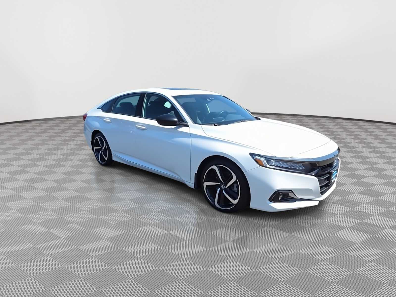 1HGCV2F36NA018534
