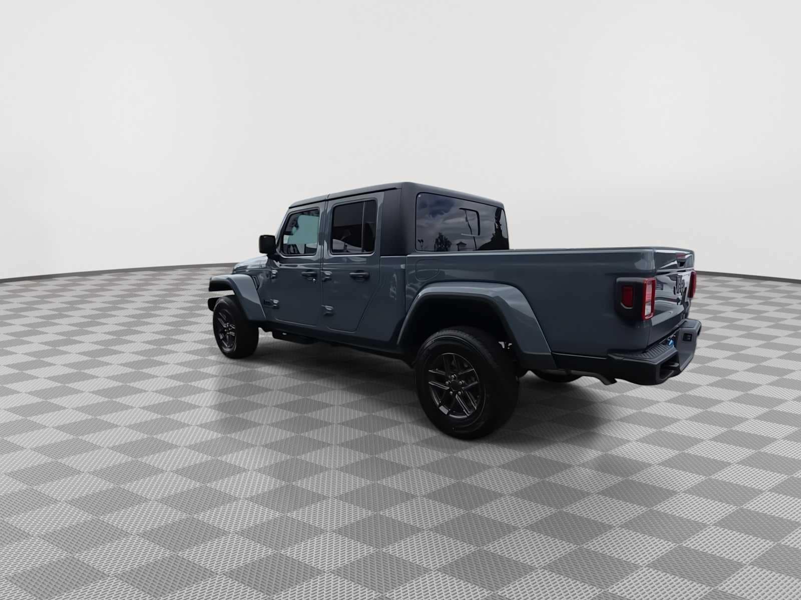 Thumbnail: 2026 Jeep Gladiator - 6