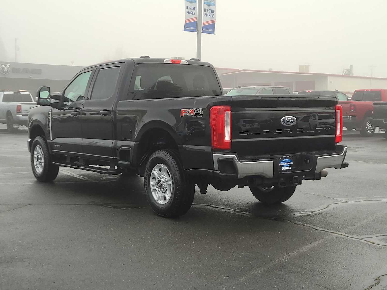 Thumbnail: 2025 Ford Econoline - 12