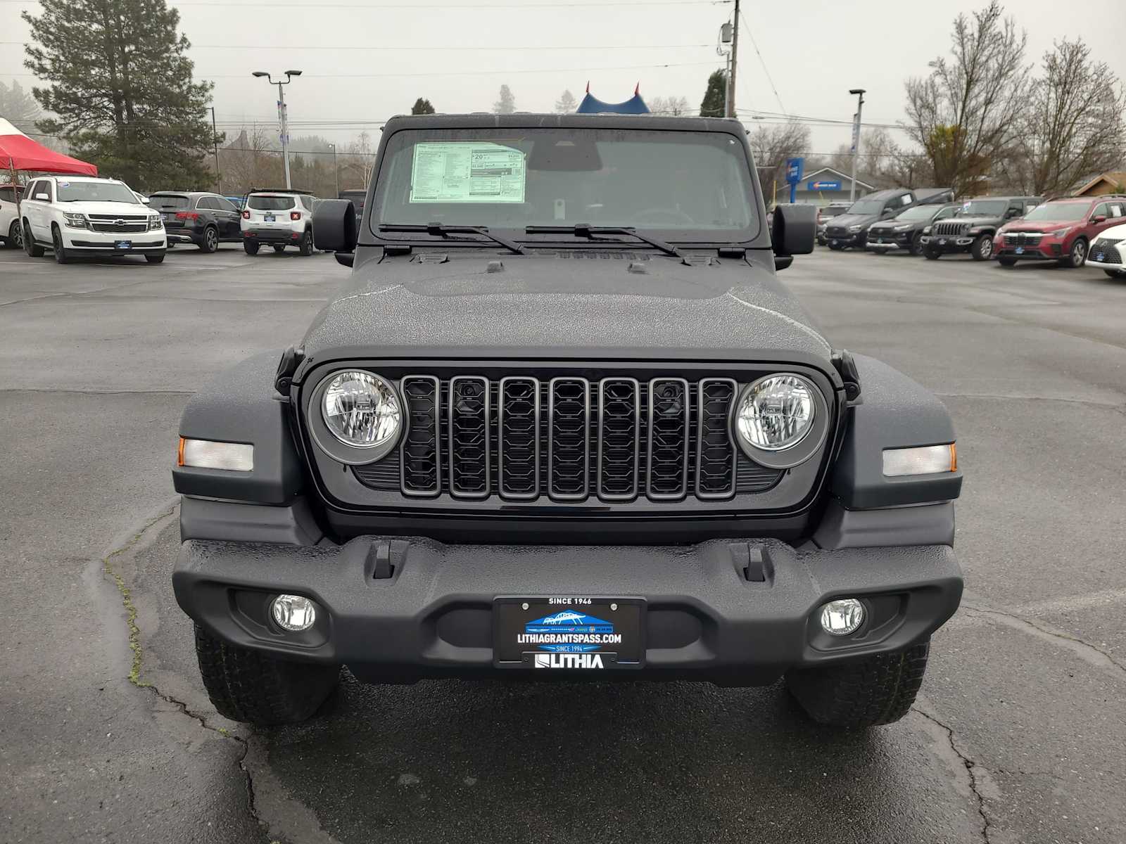 Thumbnail: 2026 Jeep Wrangler - 14