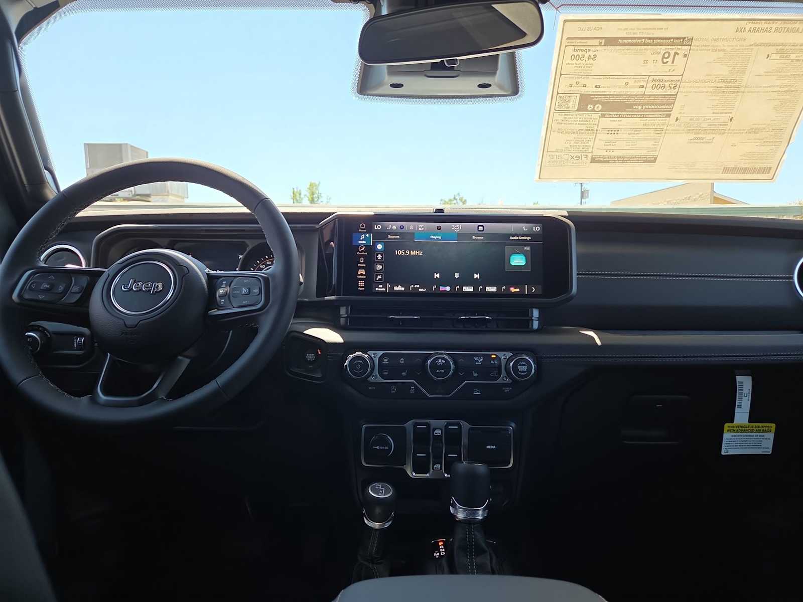 Thumbnail: 2026 Jeep Gladiator - 18