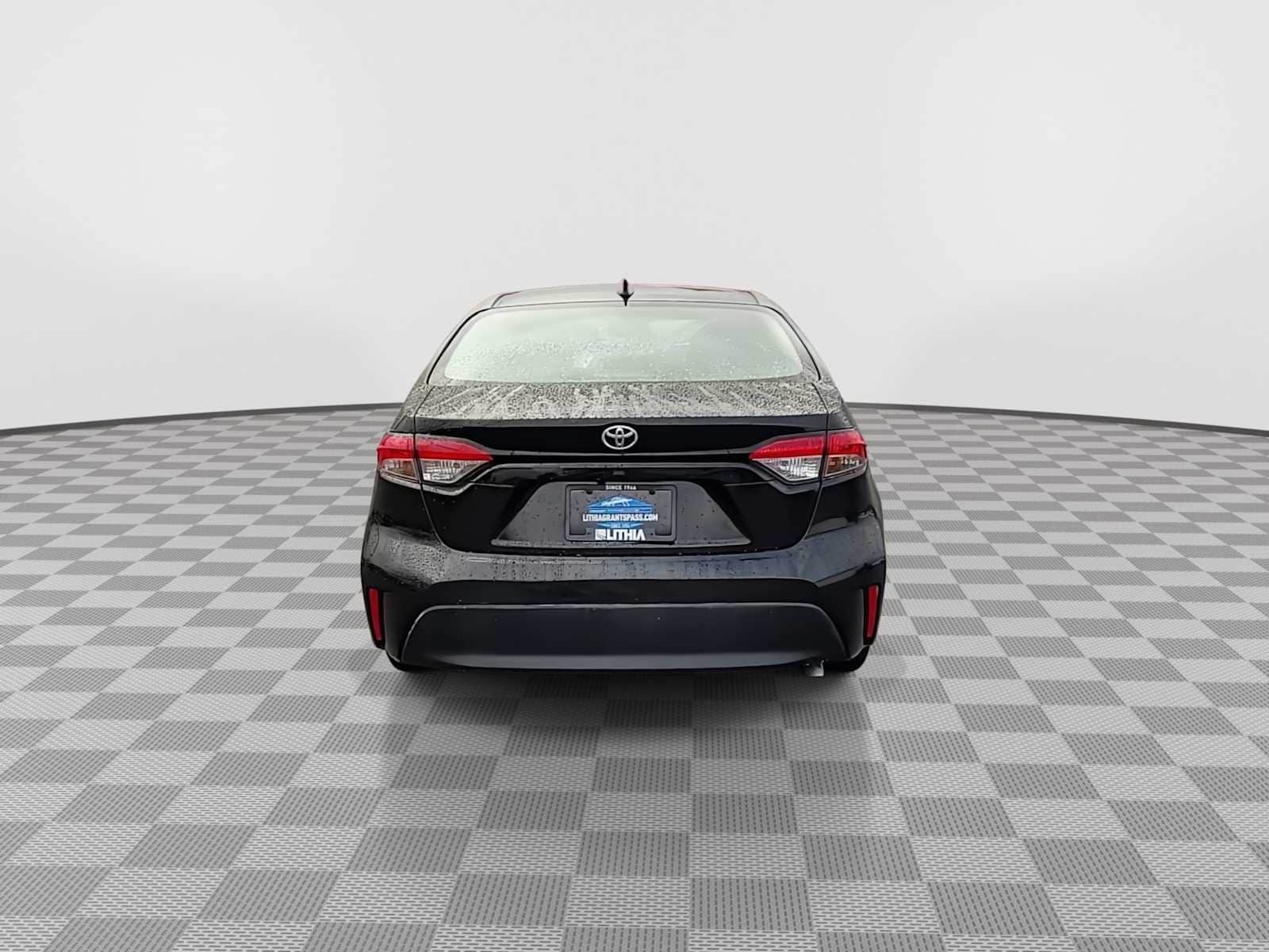 Thumbnail: 2024 Toyota Corolla - 7