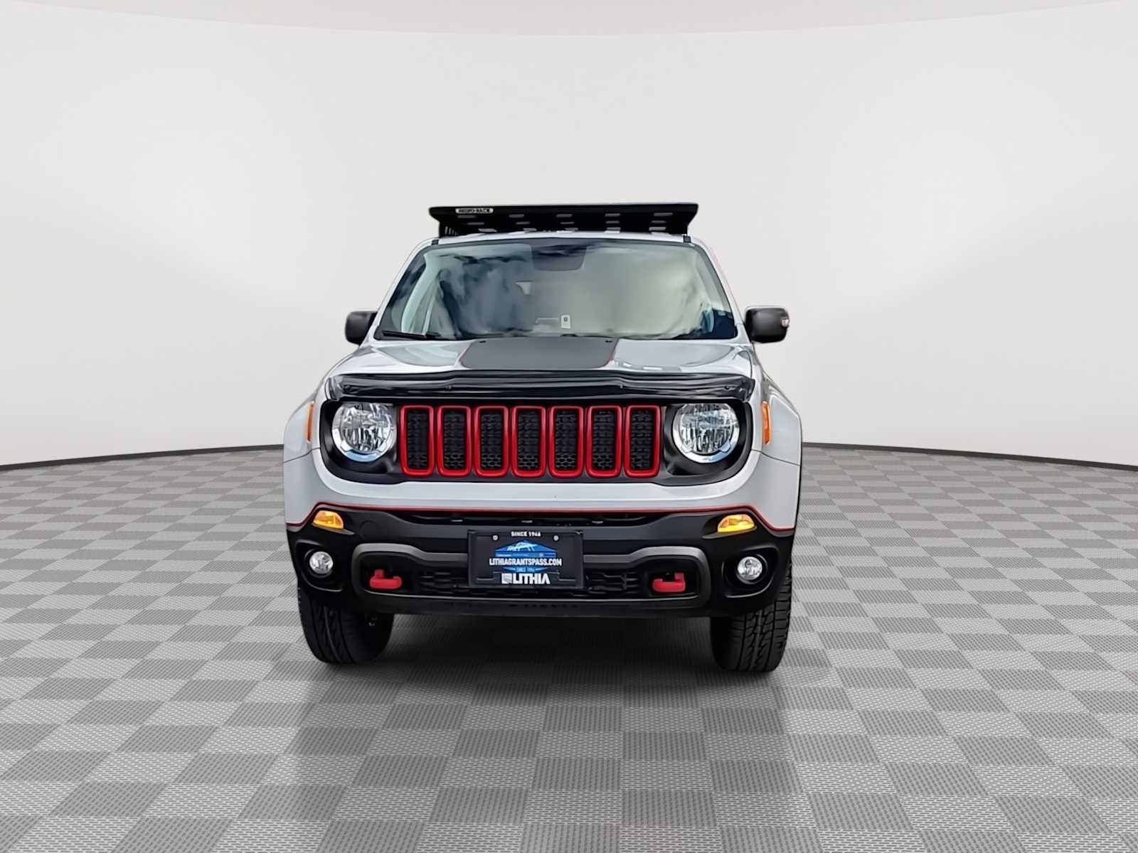 Thumbnail: 2020 Jeep Renegade - 3