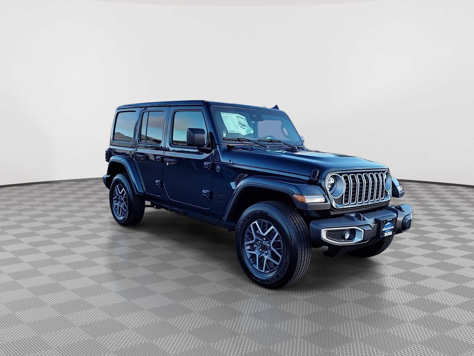 2025 Jeep Wrangler Sahara photo 2