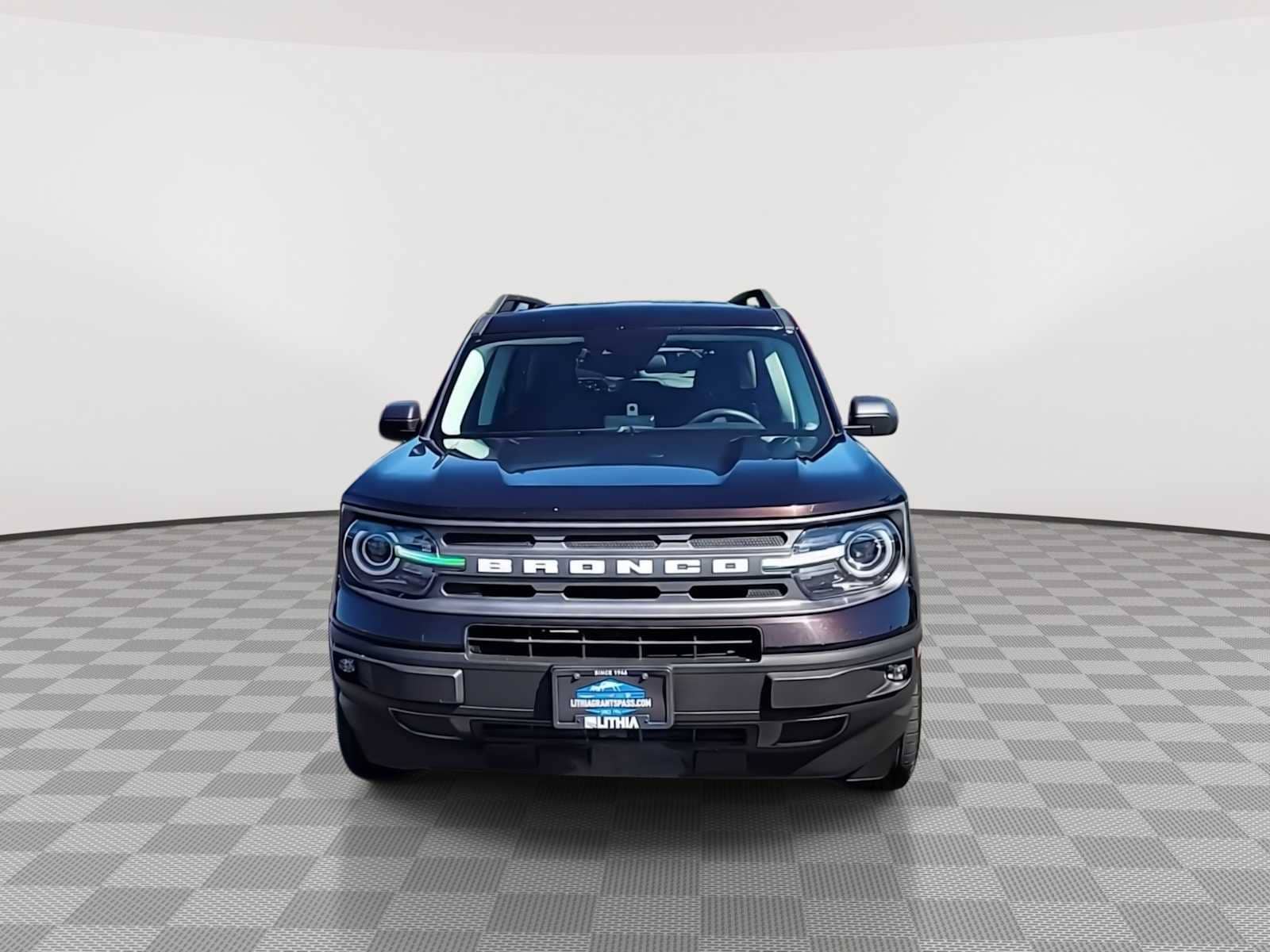 Thumbnail: 2021 Ford Bronco Sport - 3