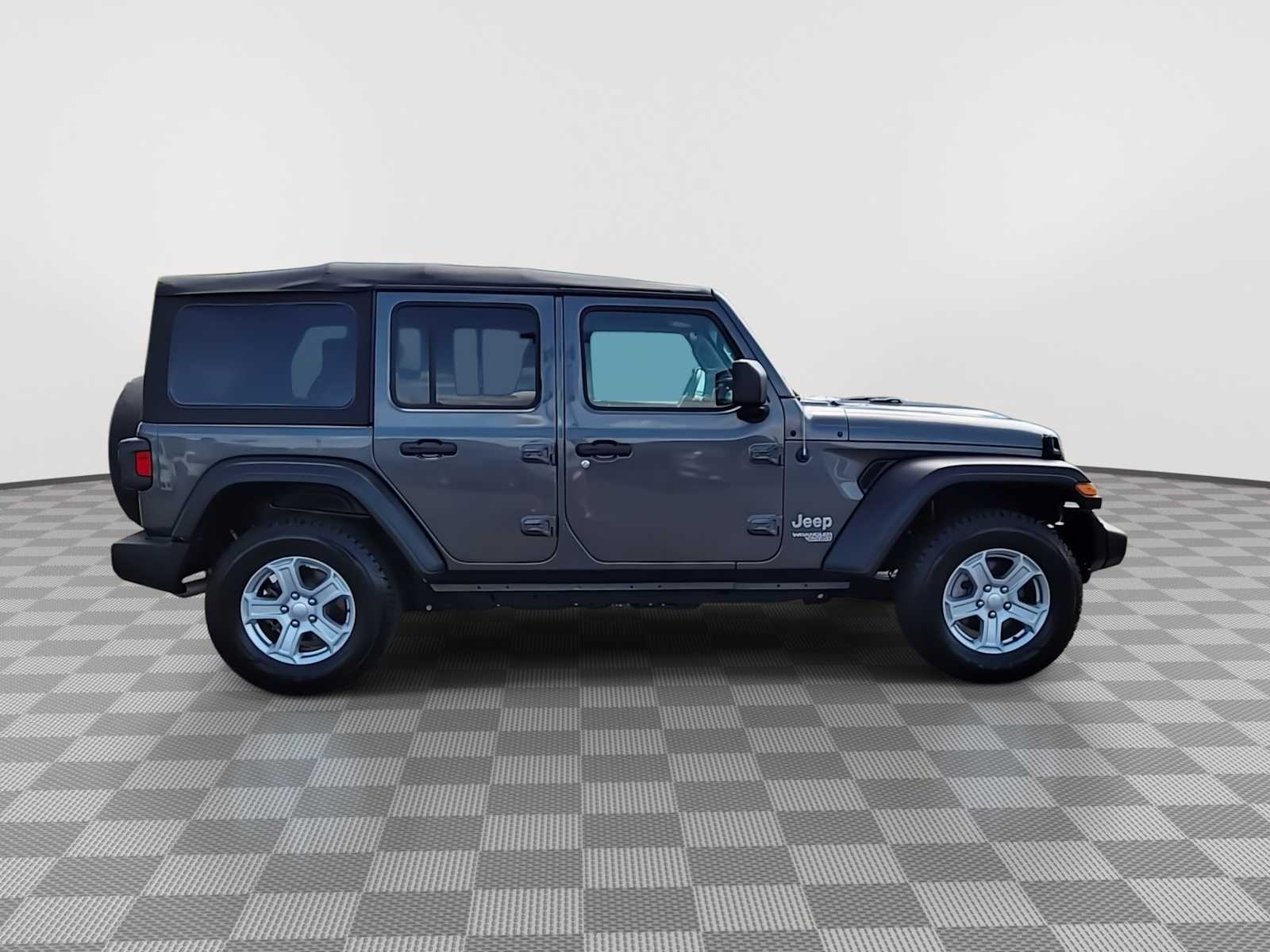 Thumbnail: 2021 Jeep Wrangler - 8