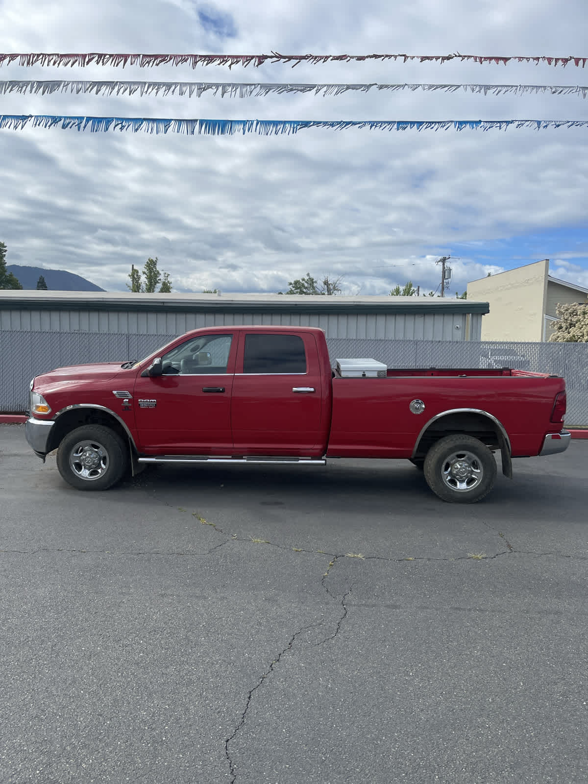 2011 RAM 3500 ST 2