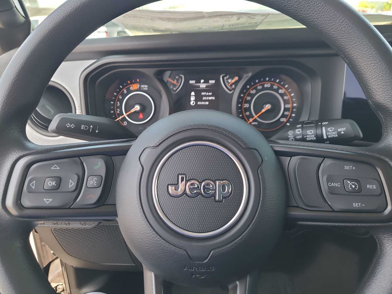 Thumbnail: 2025 Jeep Wrangler - 23