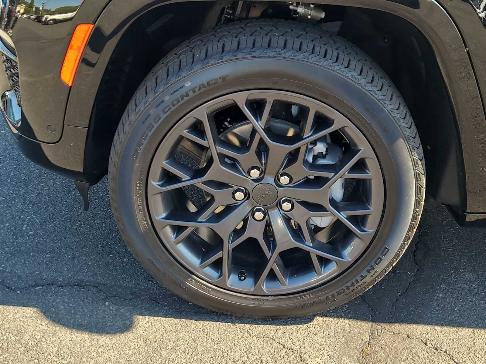 Thumbnail: 2025 Jeep Grand Cherokee - 16