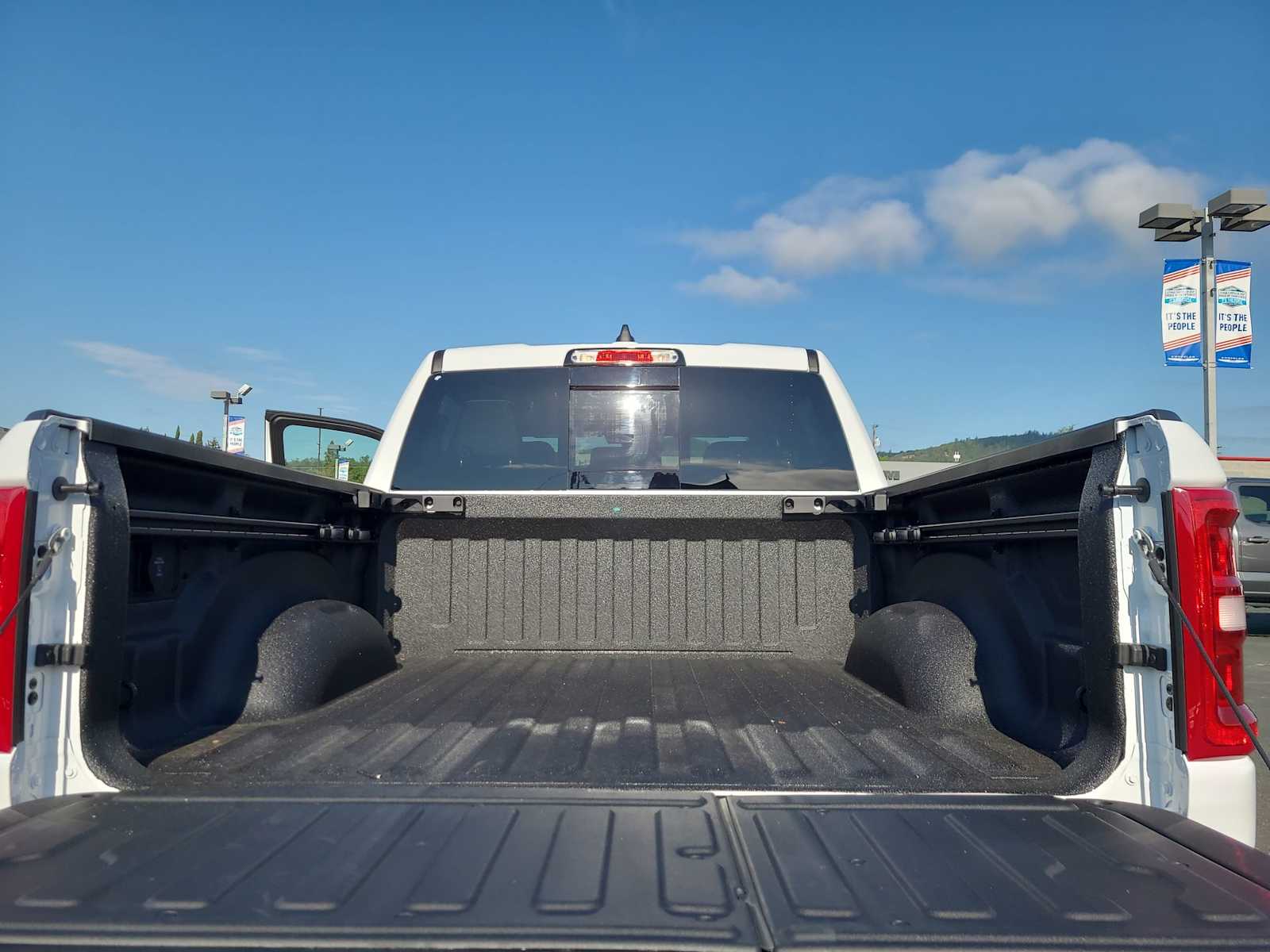 Thumbnail: 2026 RAM 1500 - 27