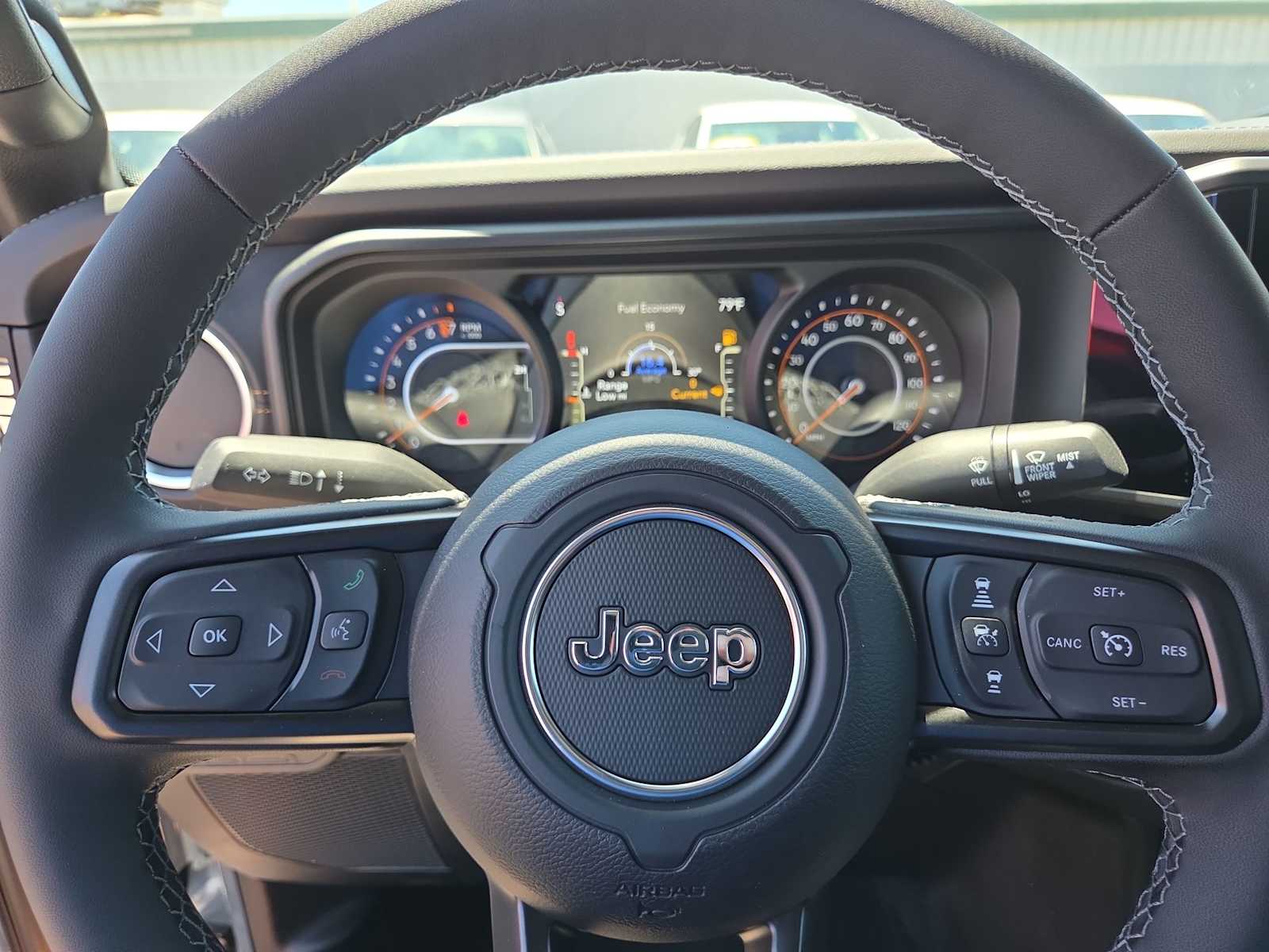 Thumbnail: 2026 Jeep Gladiator - 23