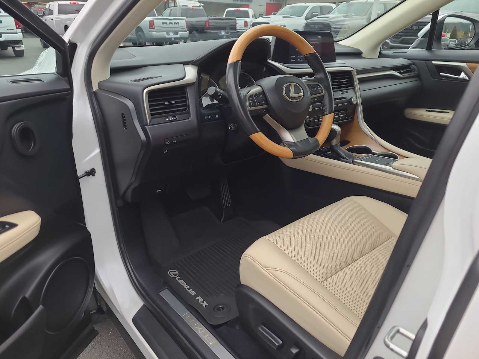 Thumbnail: 2022 Lexus RX - 10