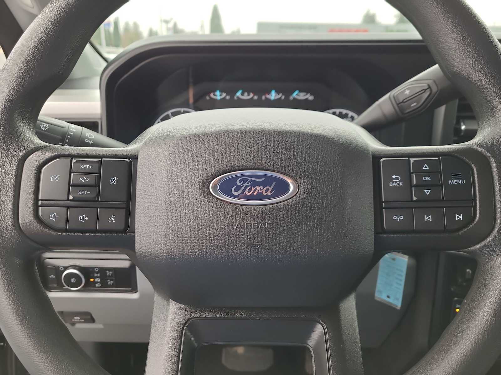 Thumbnail: 2025 Ford Econoline - 23