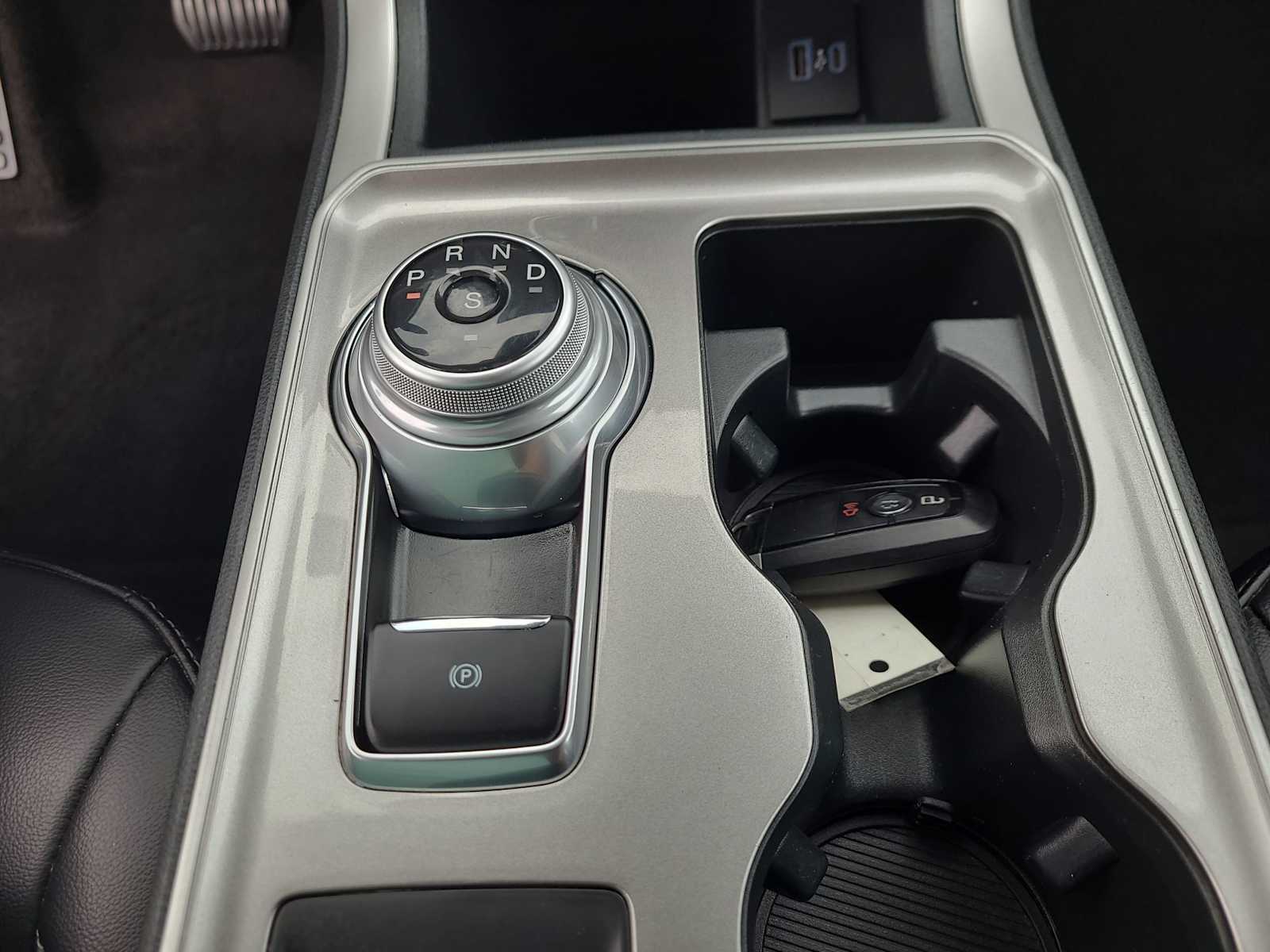 Thumbnail: 2024 Ford Edge - 25