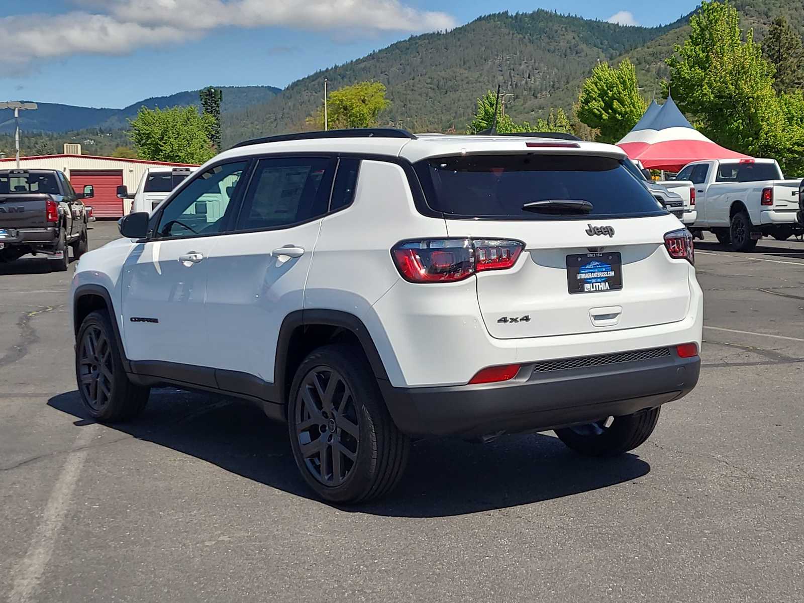 Thumbnail: 2026 Jeep Compass - 12