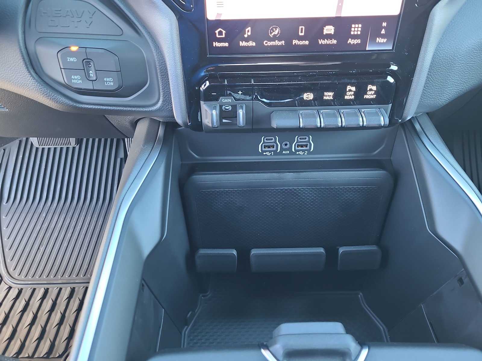 Thumbnail: 2026 RAM 3500 - 25