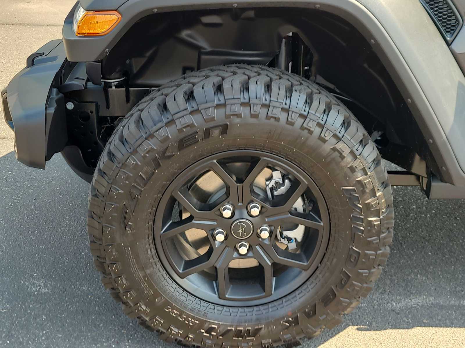 Thumbnail: 2025 Jeep Wrangler - 16