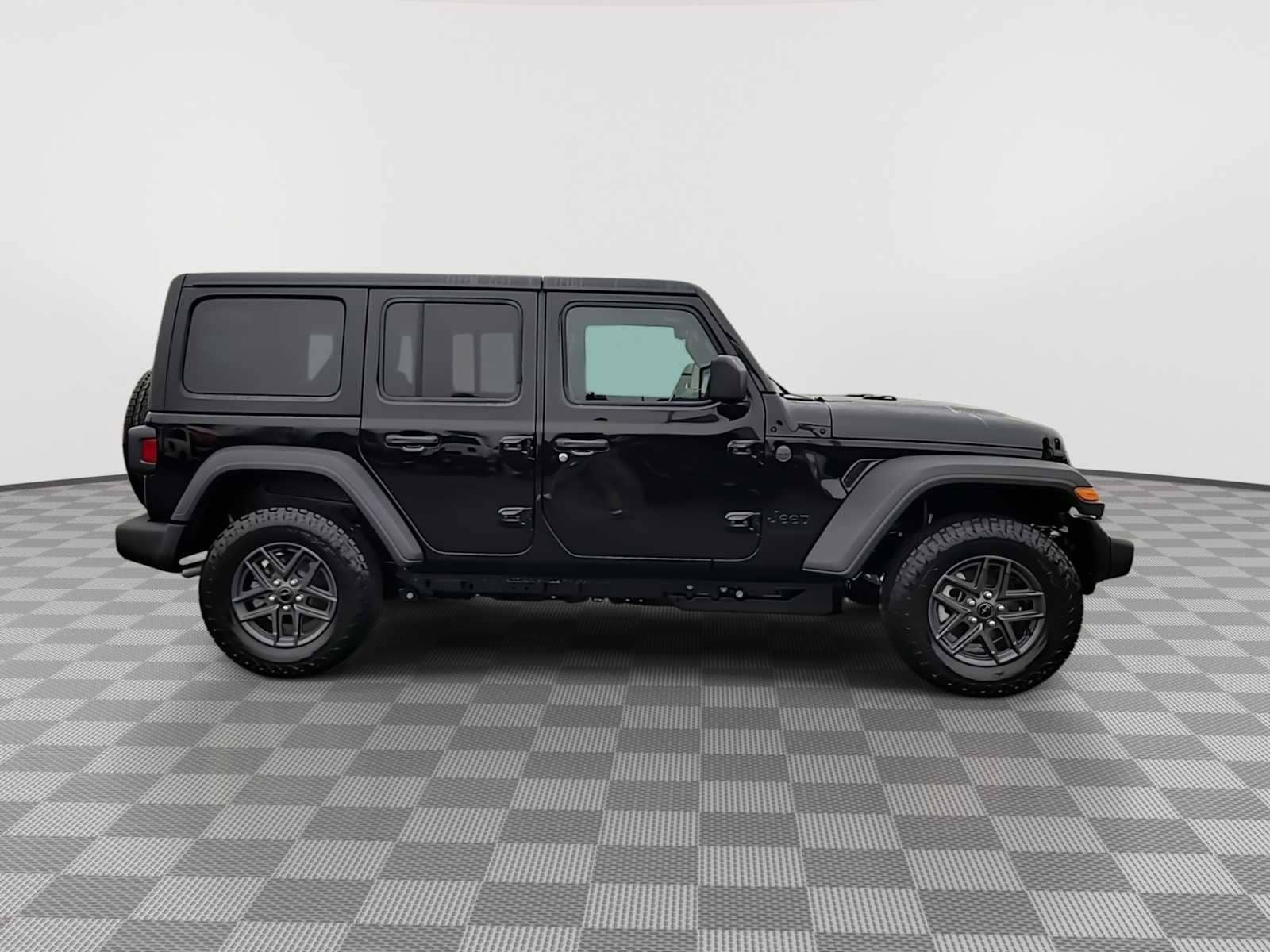 Thumbnail: 2026 Jeep Wrangler - 9