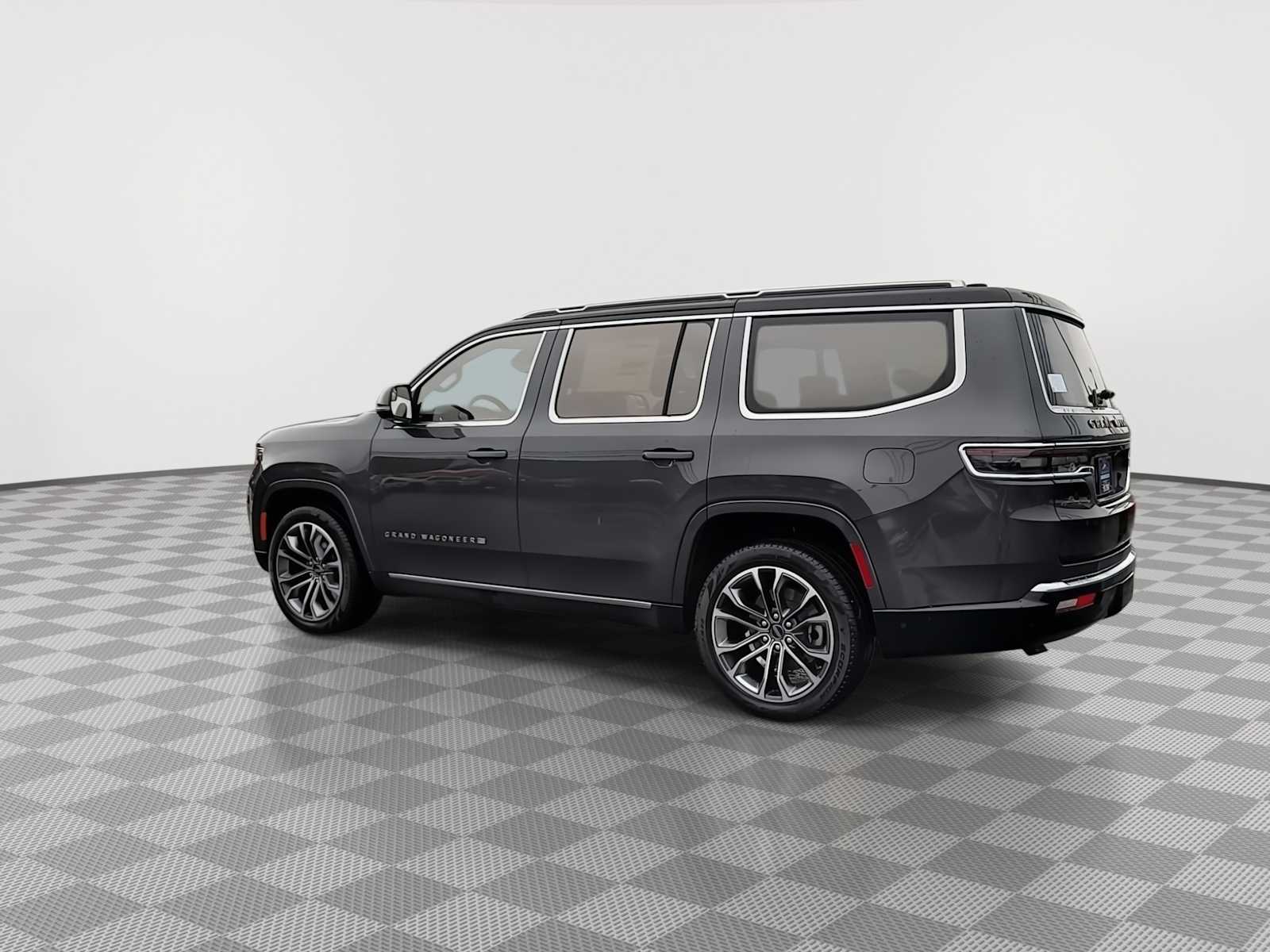 2024 Jeep Grand Wagoneer Series III 6
