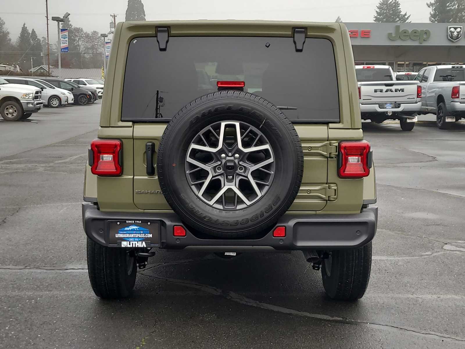 Thumbnail: 2026 Jeep Wrangler - 13