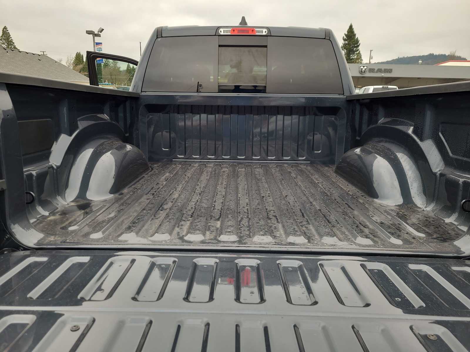 Thumbnail: 2026 RAM 1500 - 27