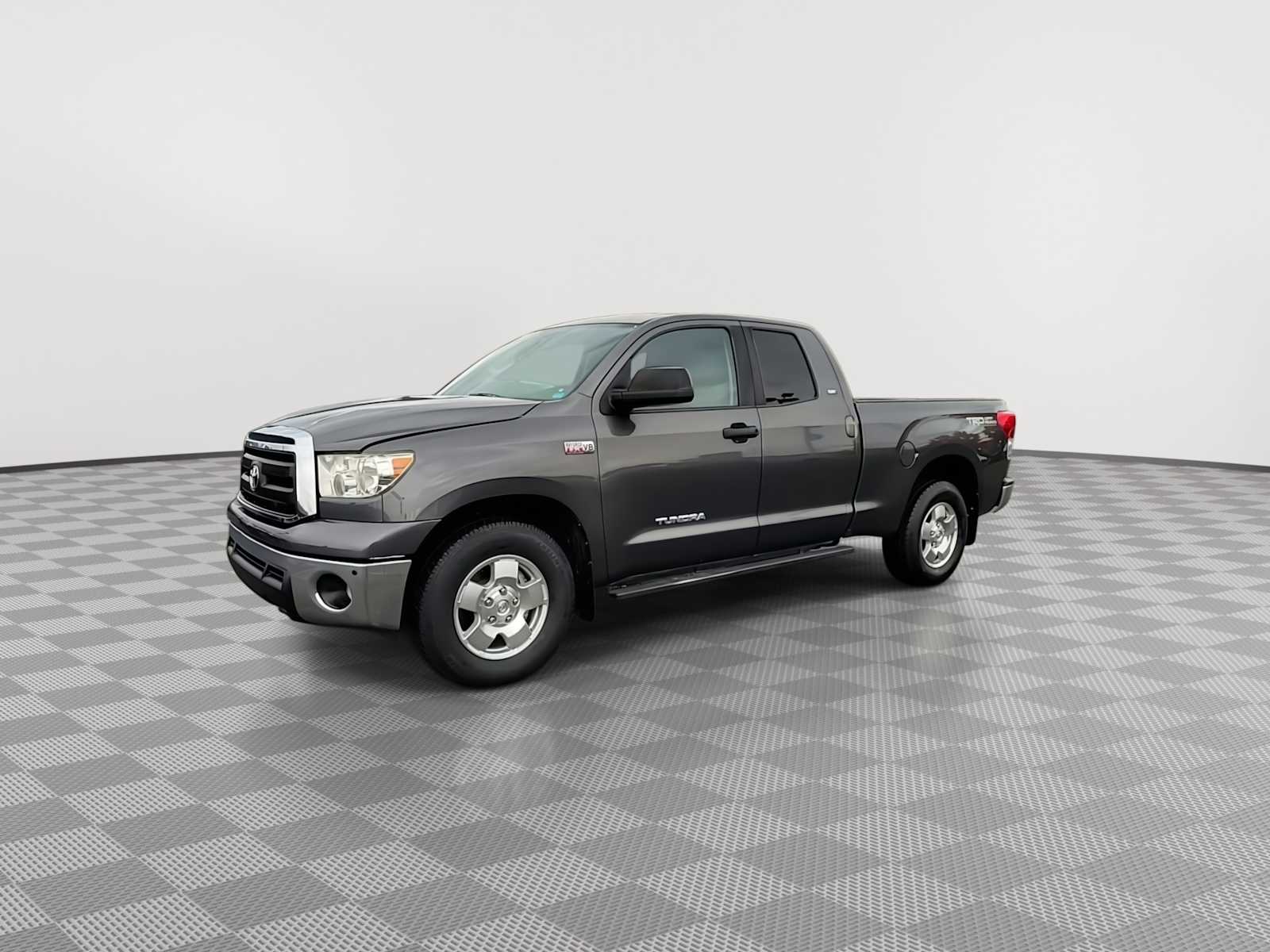 Thumbnail: 2011 Toyota Tundra - 4