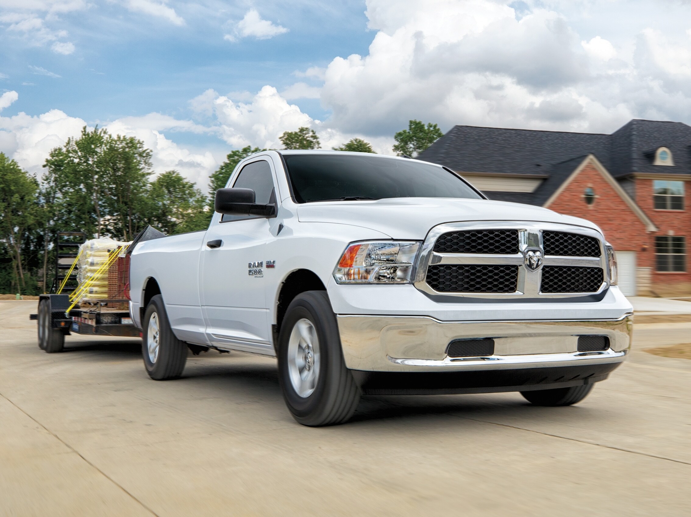 RAM-1500-Classic-Tradesman-RegularCab