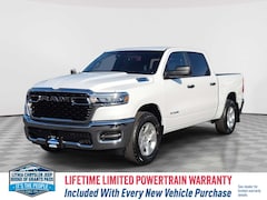 2025 Ram 1500 TRADESMAN CREW CAB 4X4 5'7 BOX Pickup Grants Pass, OR