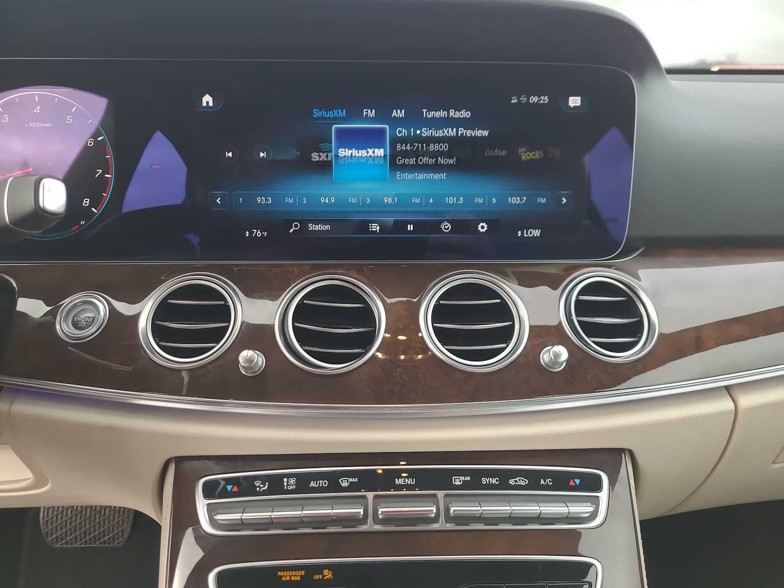 Thumbnail: 2021 Mercedes-Benz E-Class - 24
