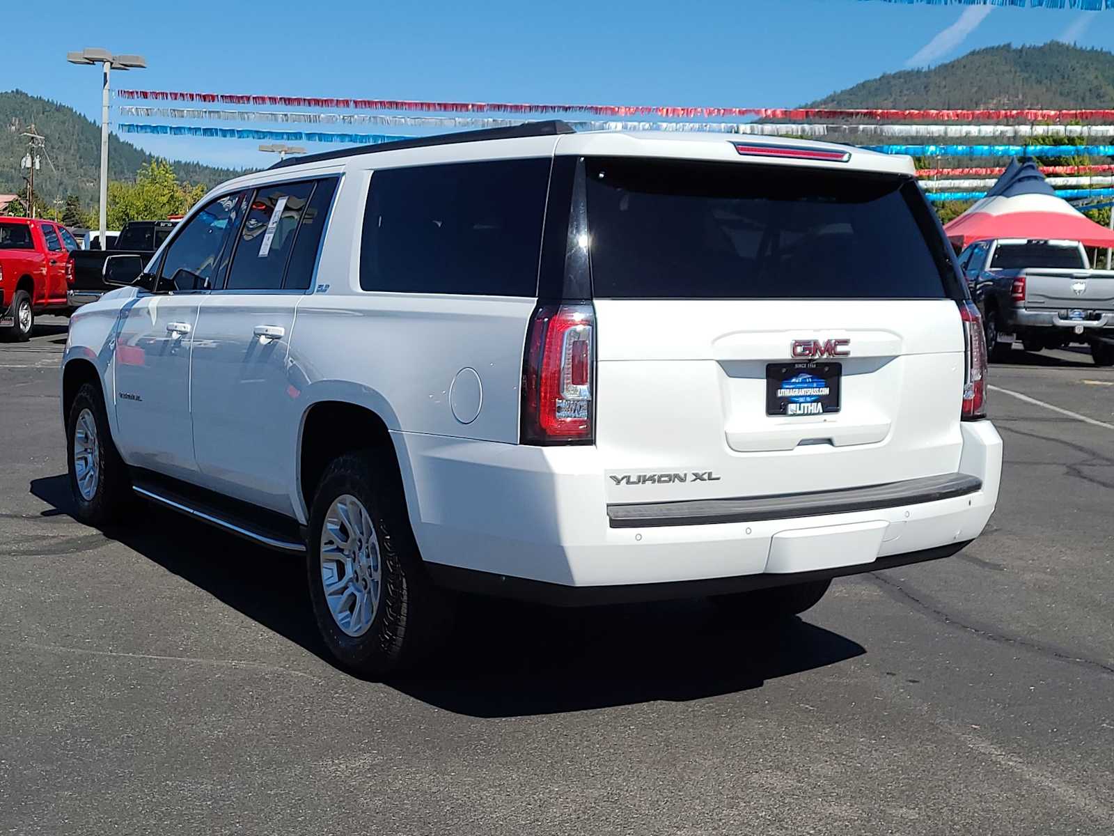 2018 GMC Yukon XL SLT 12