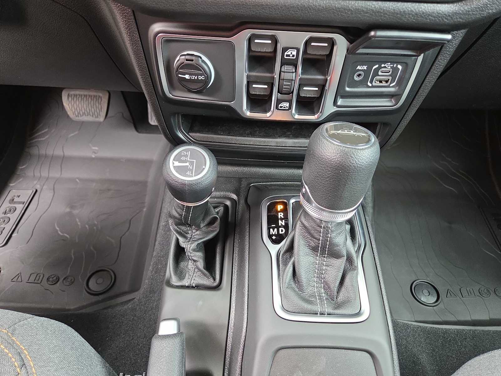 Thumbnail: 2026 Jeep Gladiator - 25