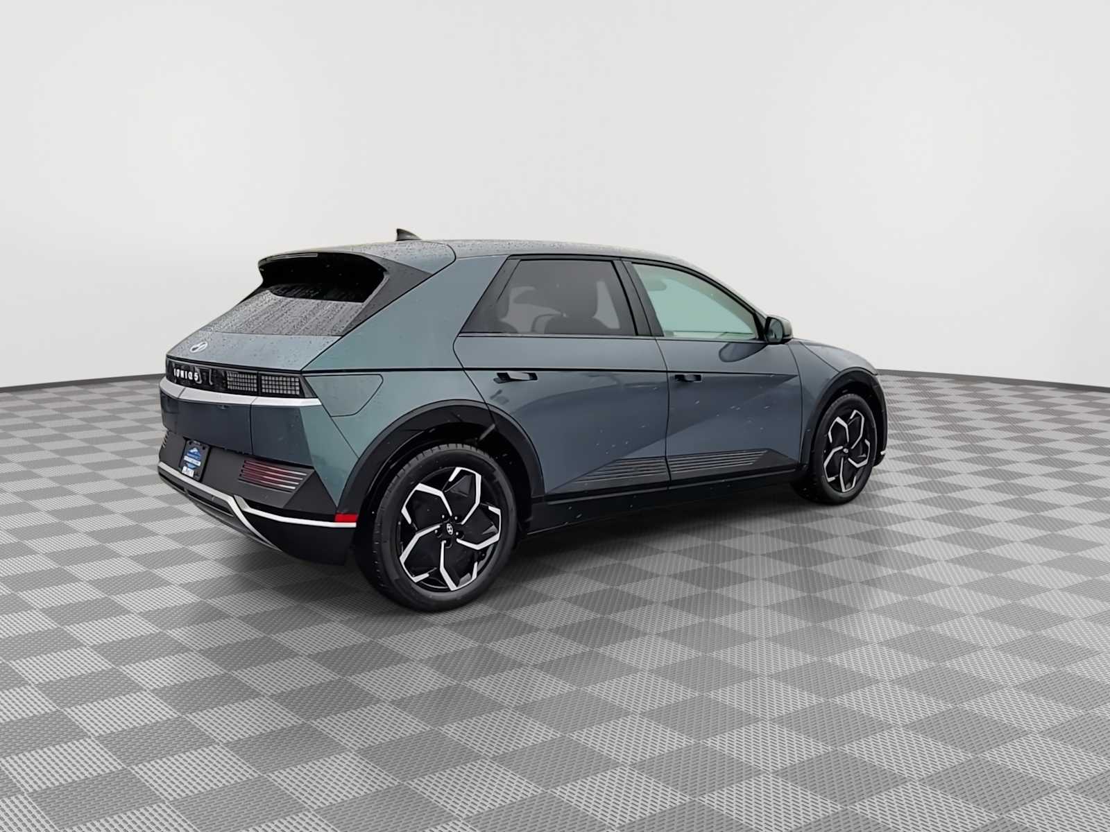 Thumbnail: 2024 Hyundai Ioniq 5 - 8