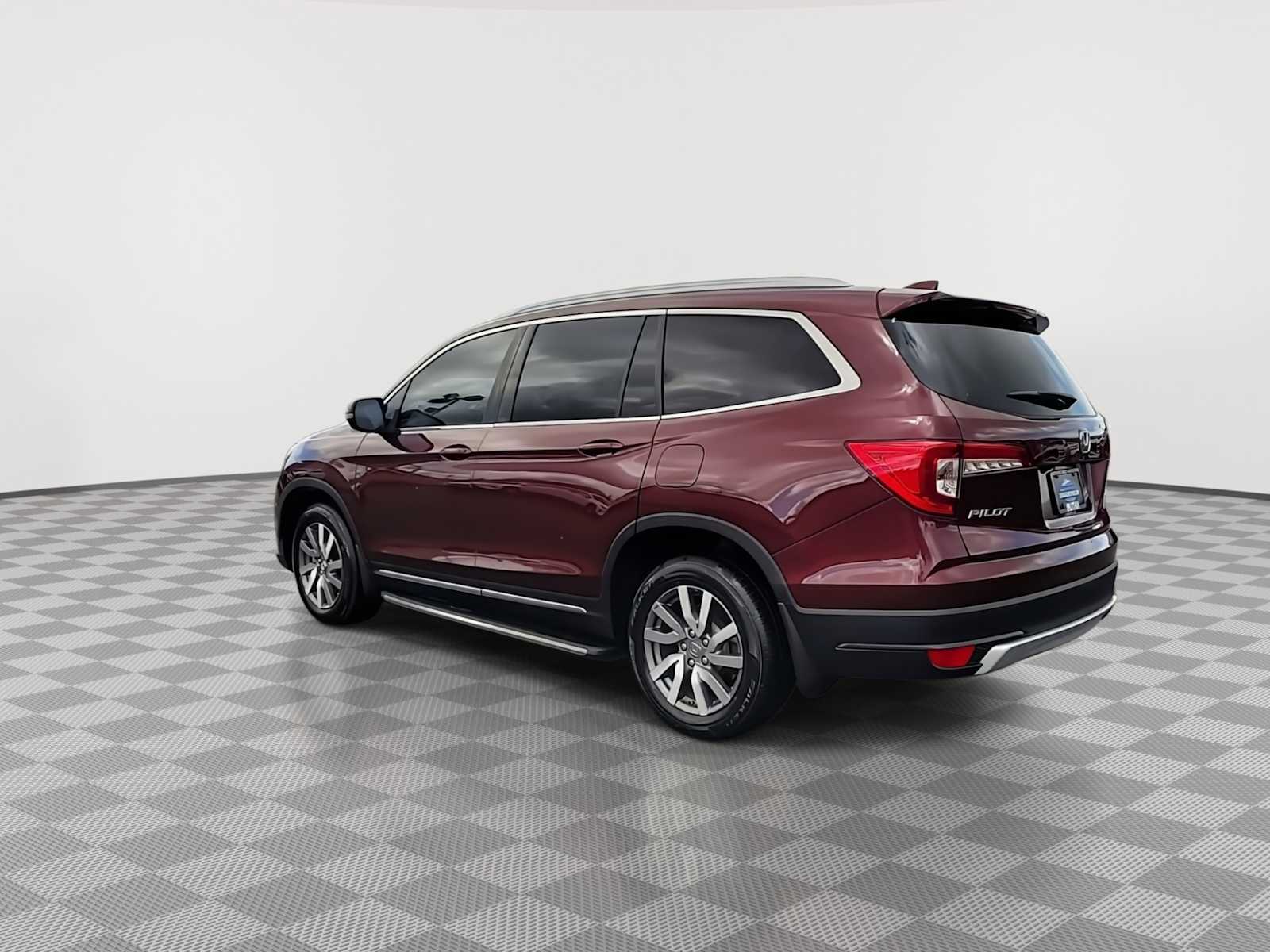 Thumbnail: 2019 Honda Pilot - 6