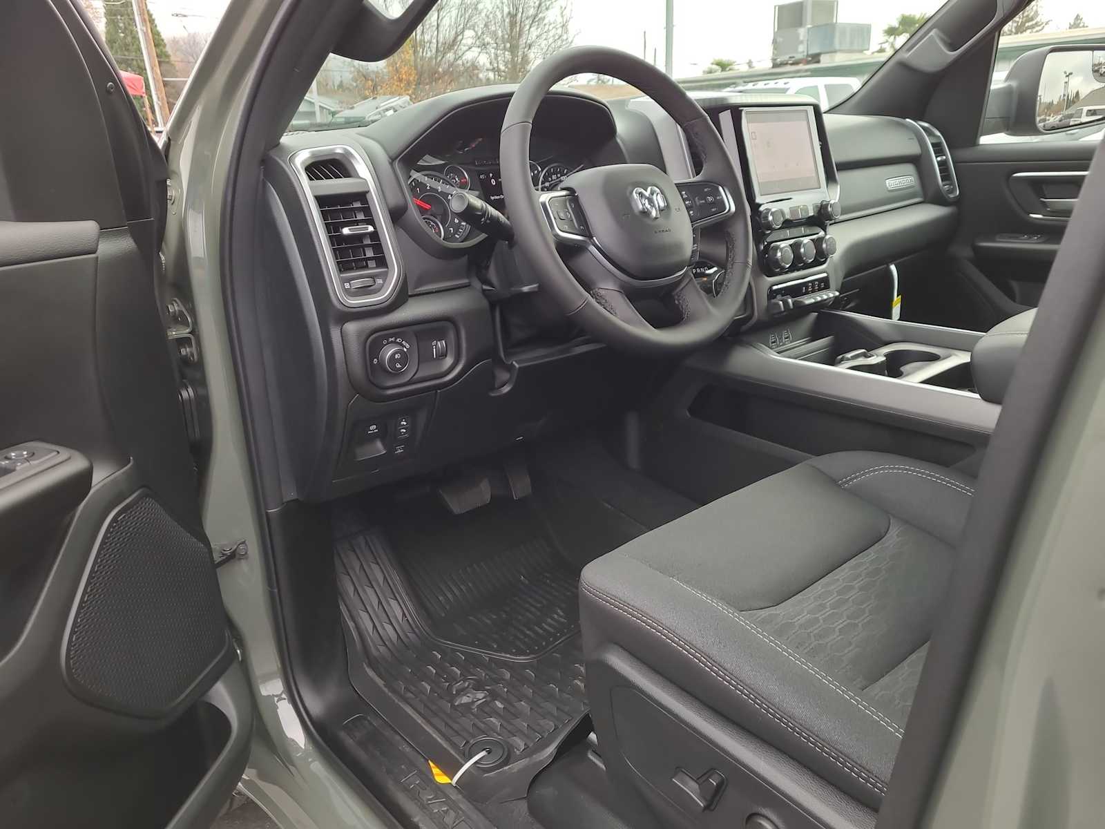 Thumbnail: 2026 RAM 1500 - 10