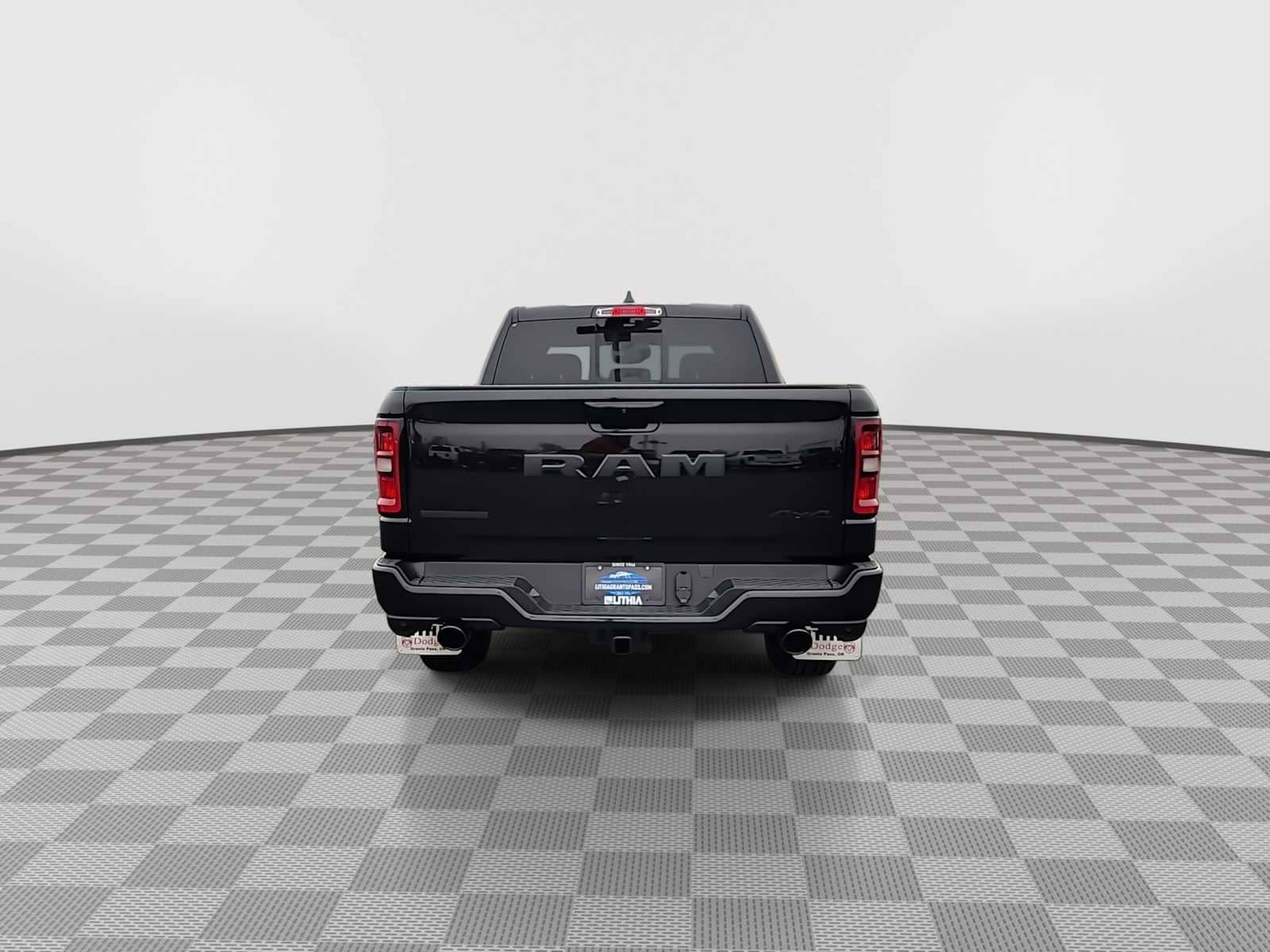 Thumbnail: 2026 RAM 1500 - 7