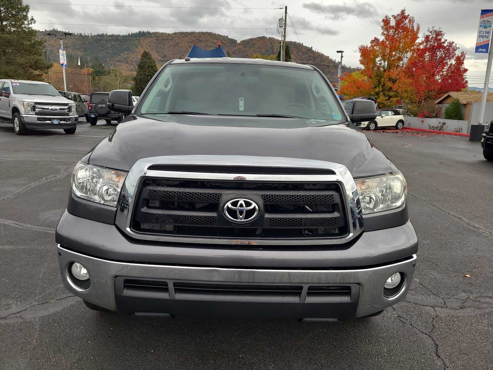 Thumbnail: 2011 Toyota Tundra - 14