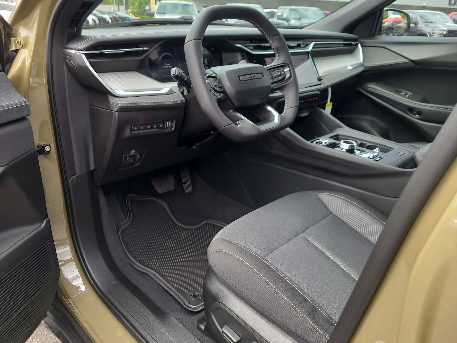 Thumbnail: 2026 Jeep Cherokee - 10
