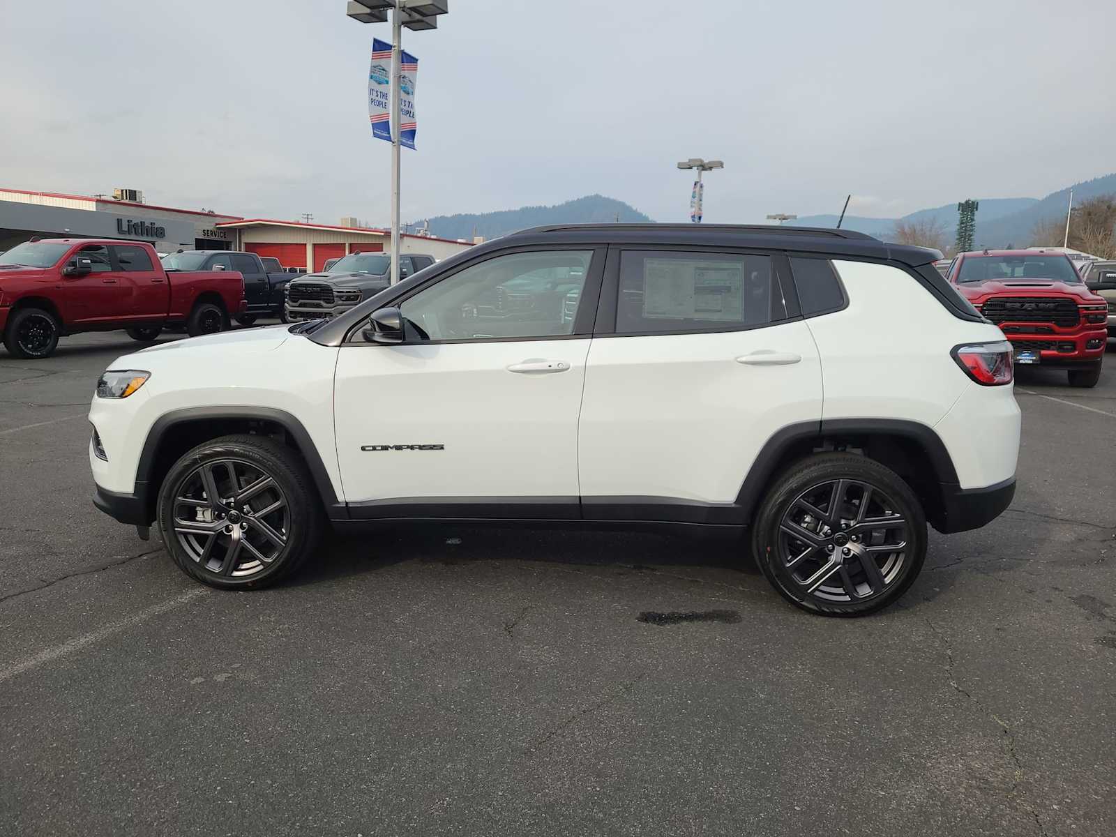 Thumbnail: 2026 Jeep Compass - 11