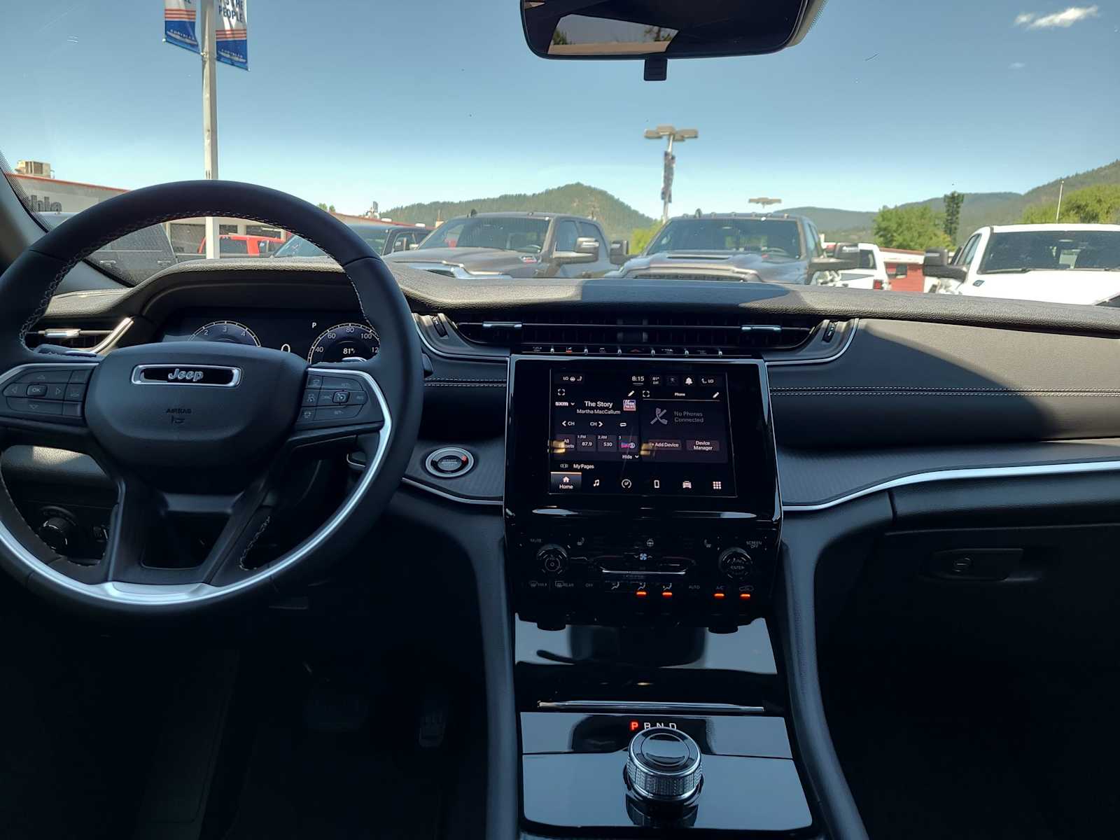 Thumbnail: 2025 Jeep Grand Cherokee - 18