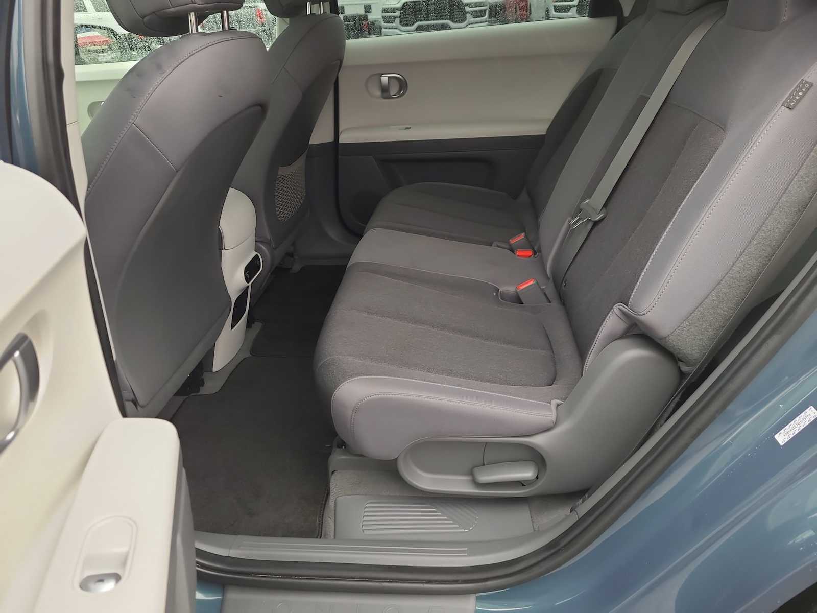 Thumbnail: 2024 Hyundai Ioniq 5 - 21