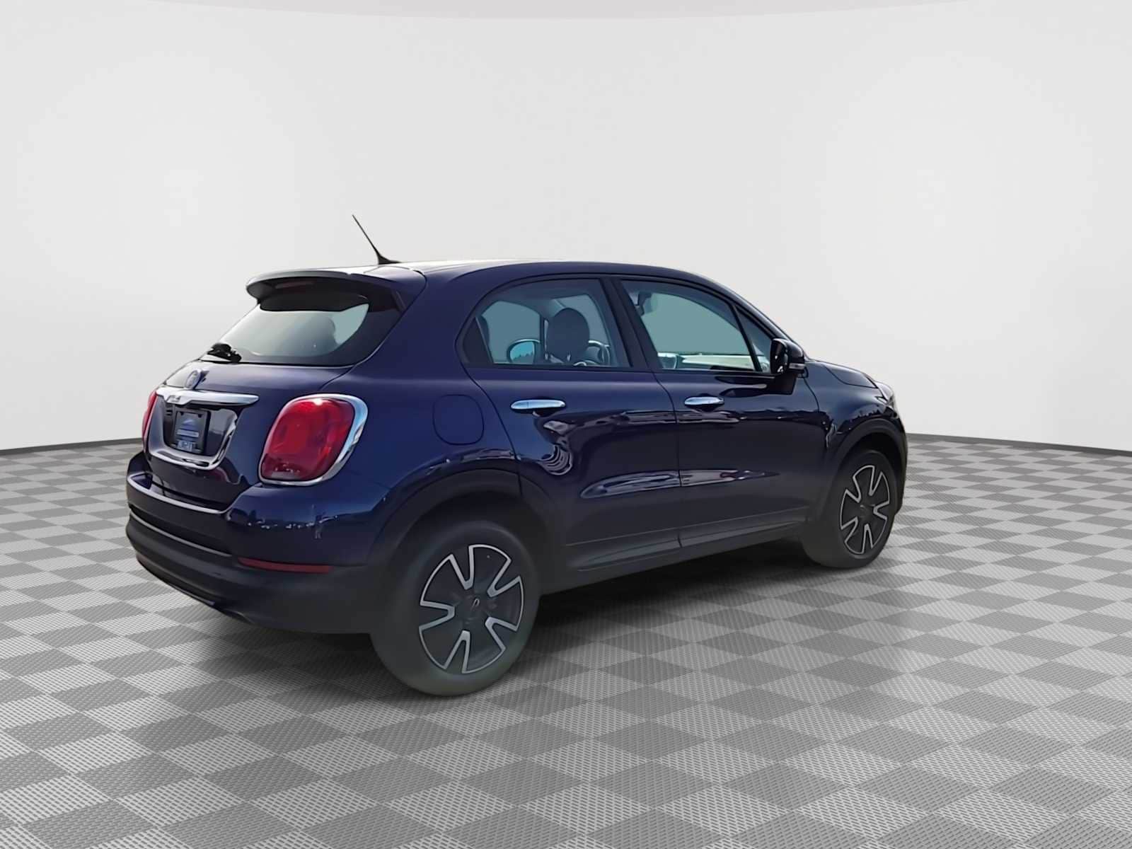 Thumbnail: 2017 Fiat 500X - 8