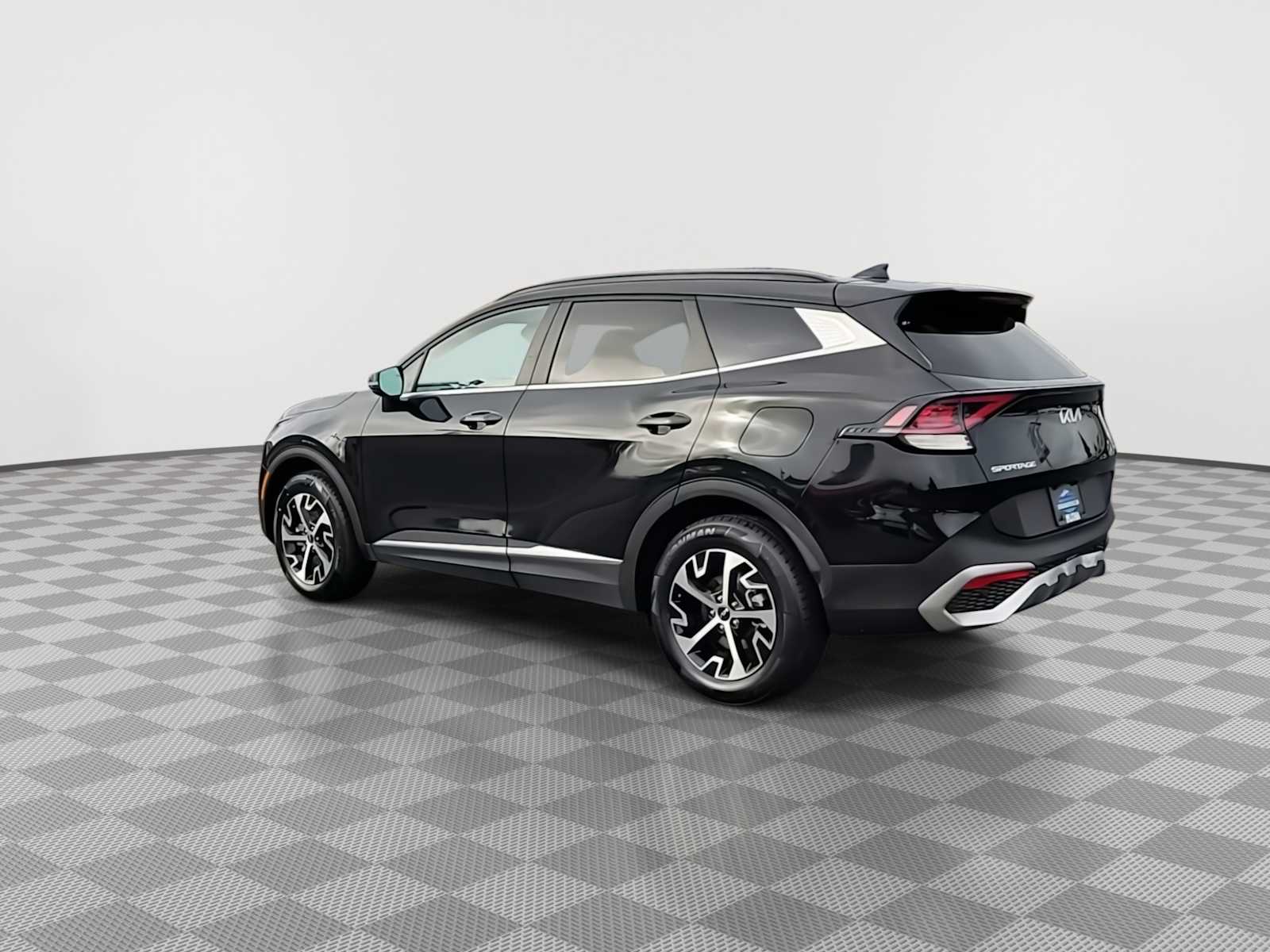 Thumbnail: 2023 Kia Sportage - 6