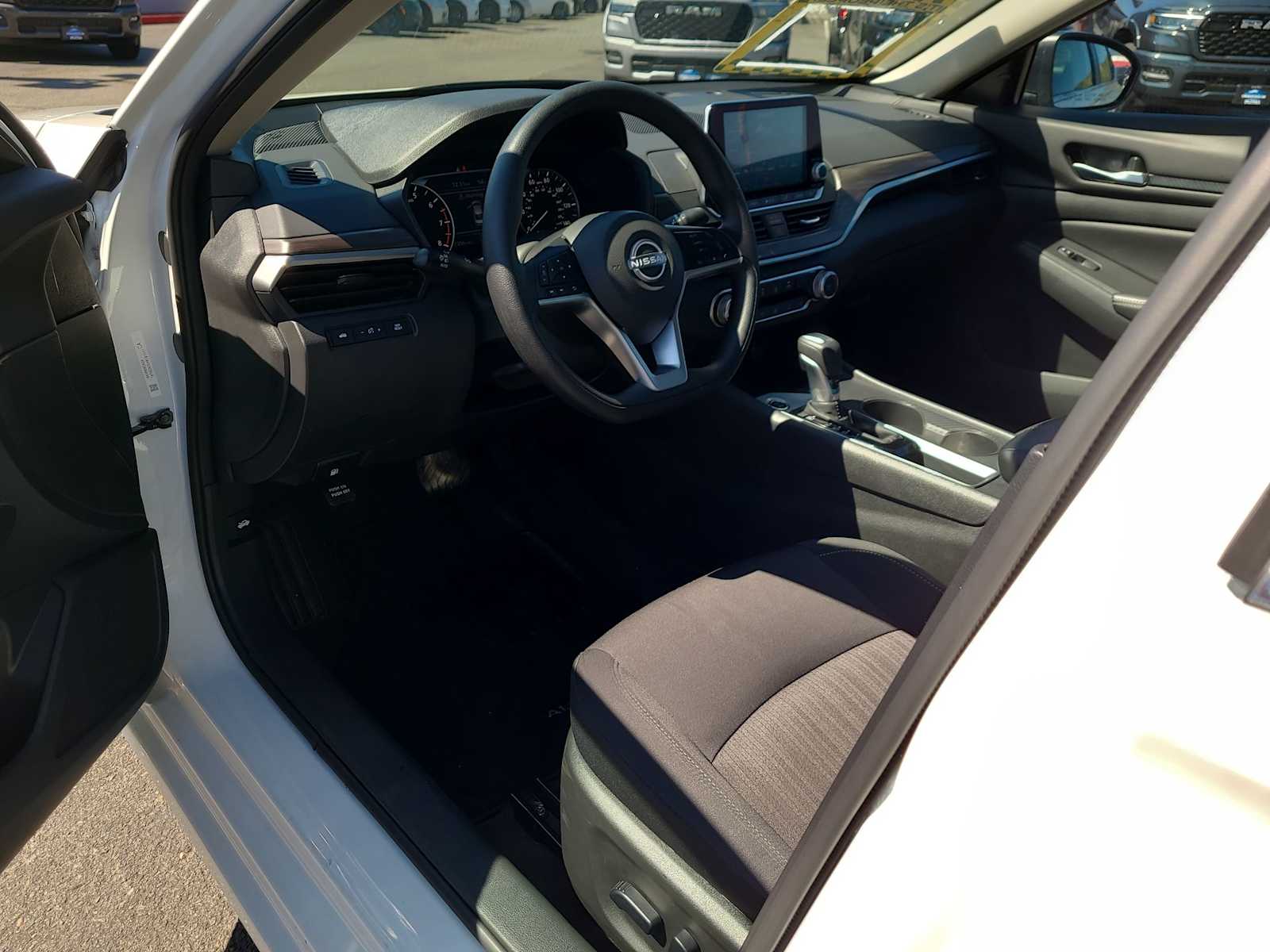 Thumbnail: 2025 Nissan Altima - 10