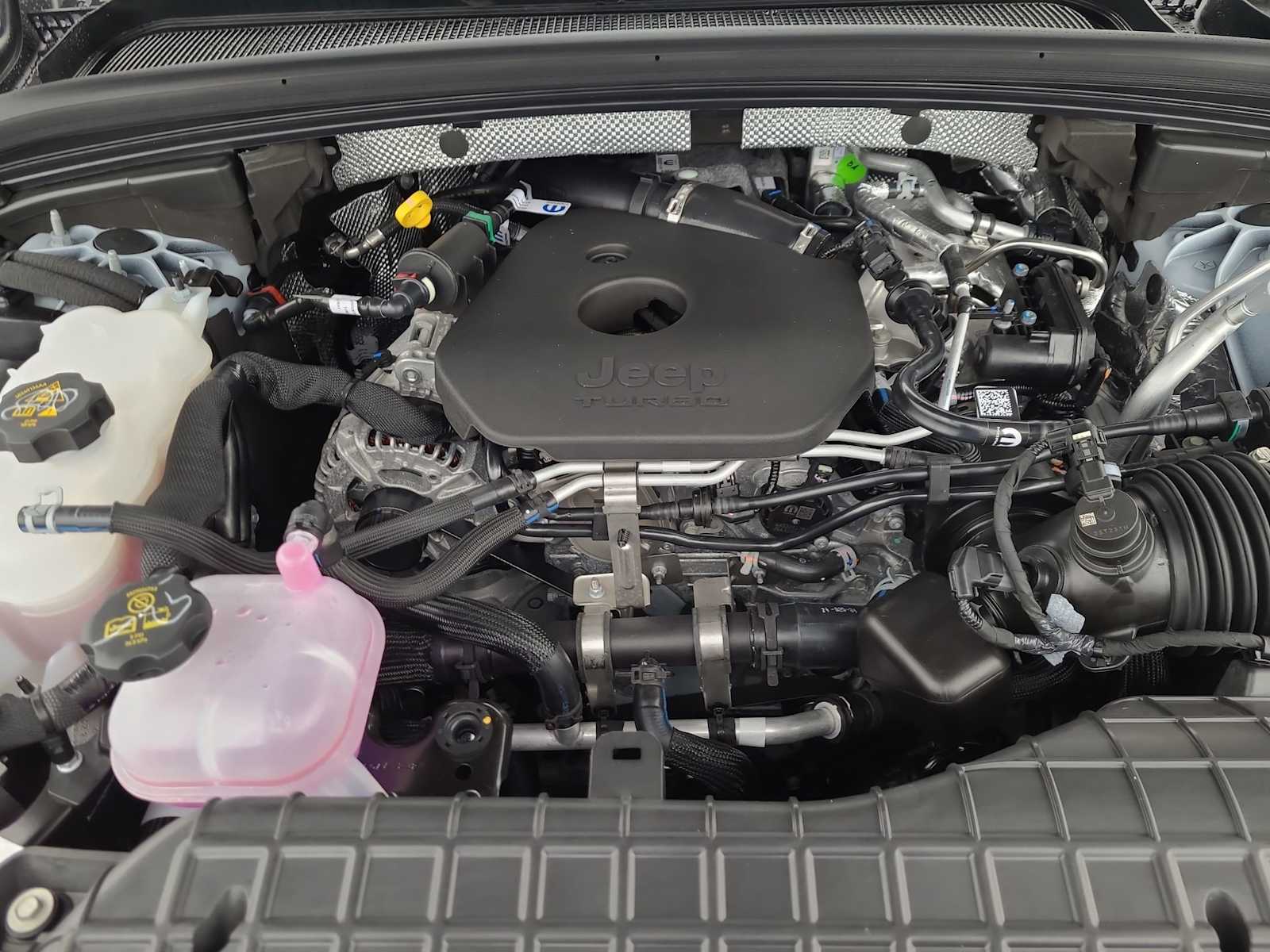 Thumbnail: 2026 Jeep Grand Cherokee - 17