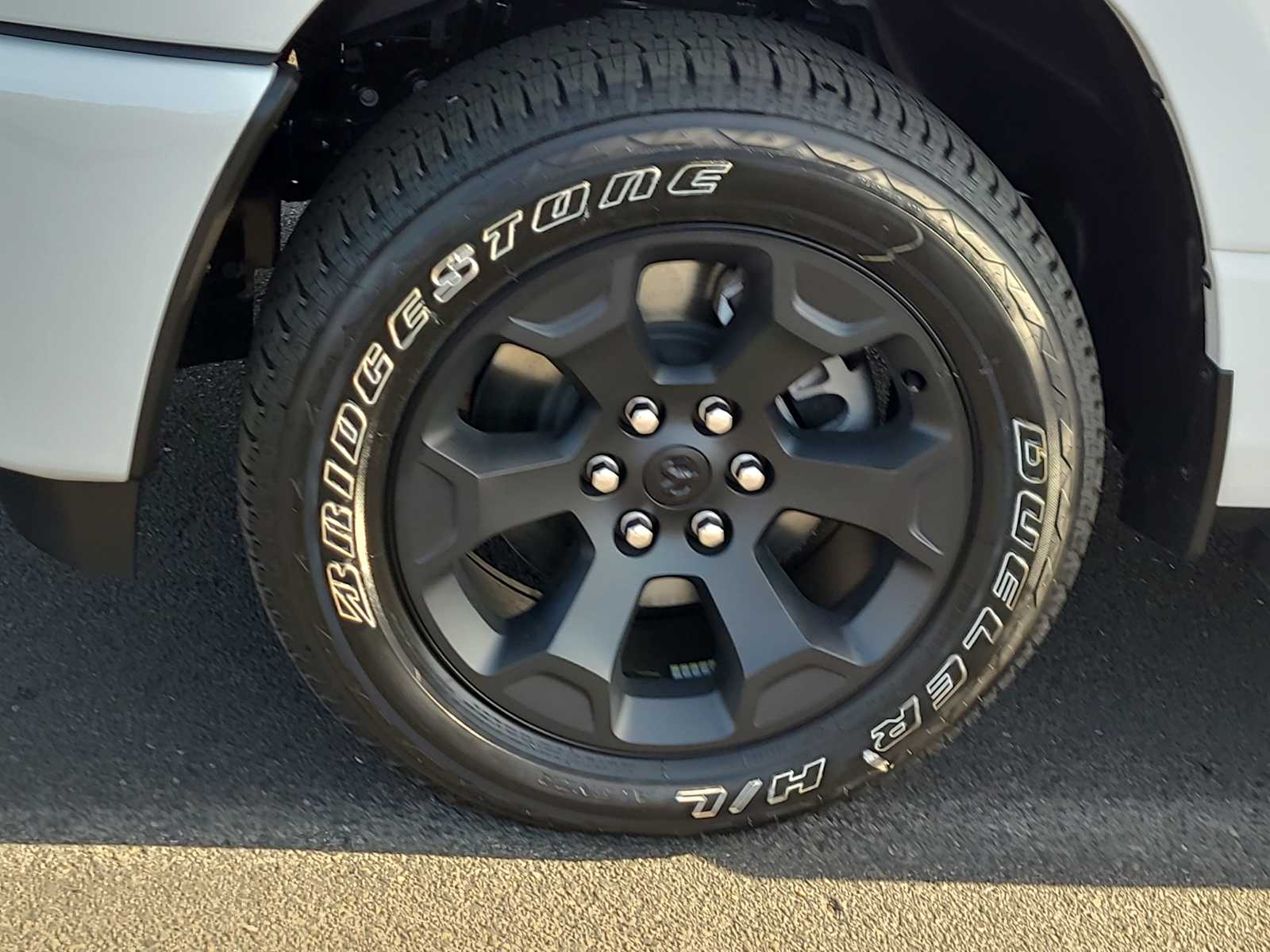 Thumbnail: 2025 RAM 1500 - 16