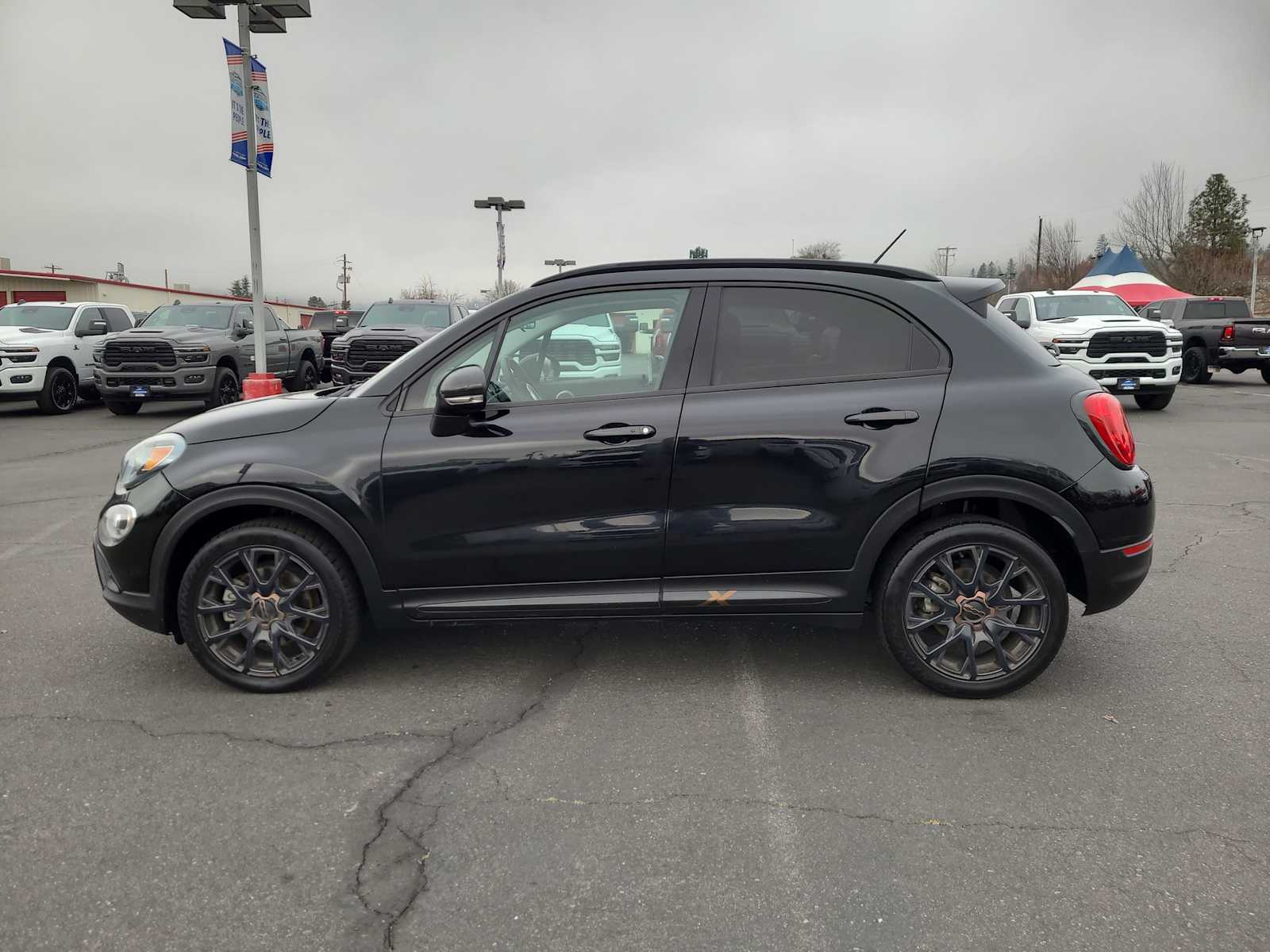 Thumbnail: 2017 Fiat 500X - 11